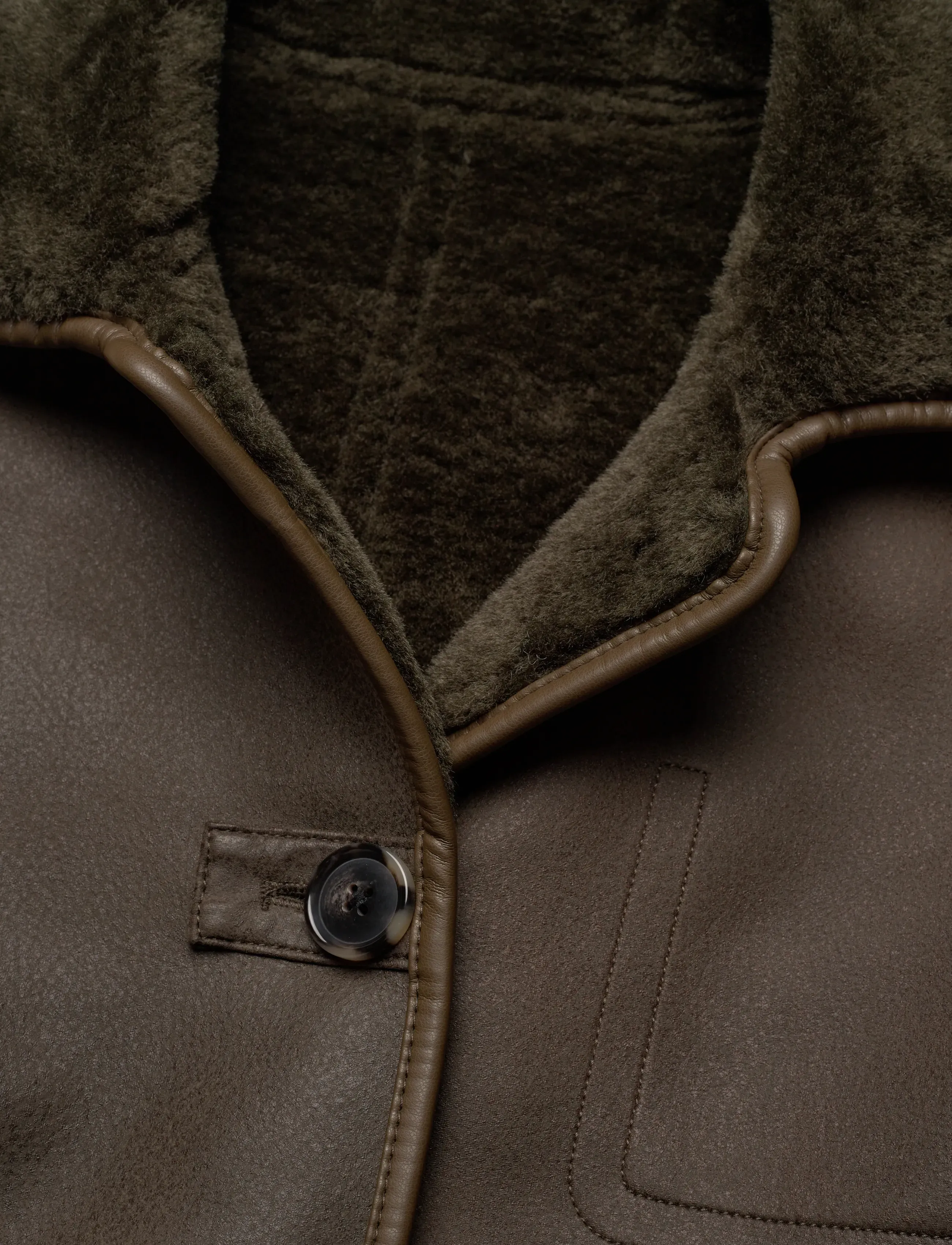 Mango - Faux-shearling leather-effect coat - overtøj - beige - khaki - 4