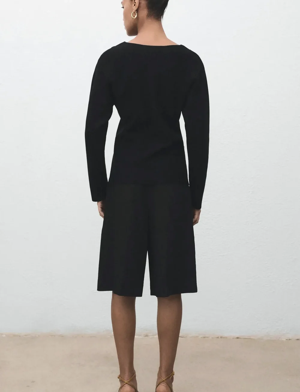 Mango - Knitted jacket with jewel buttons - cardigans - black - 2