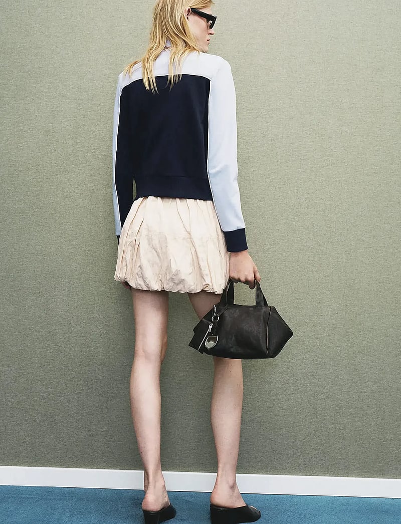 Mango - Two-tone fitted jacket - hverdags stil - medium blue - 2