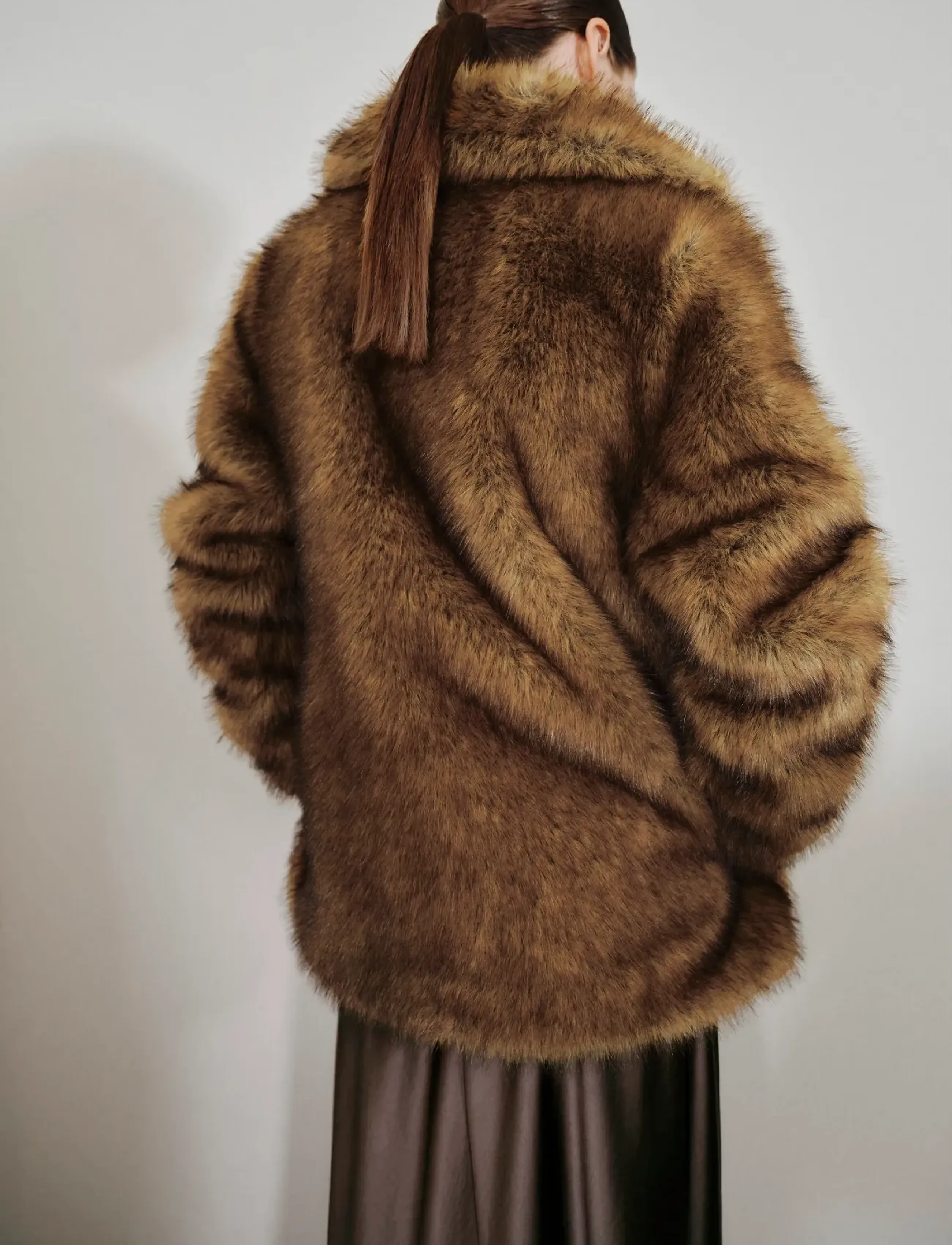 Mango - Faux-fur coat with lapels - Üleriided - light beige - 2