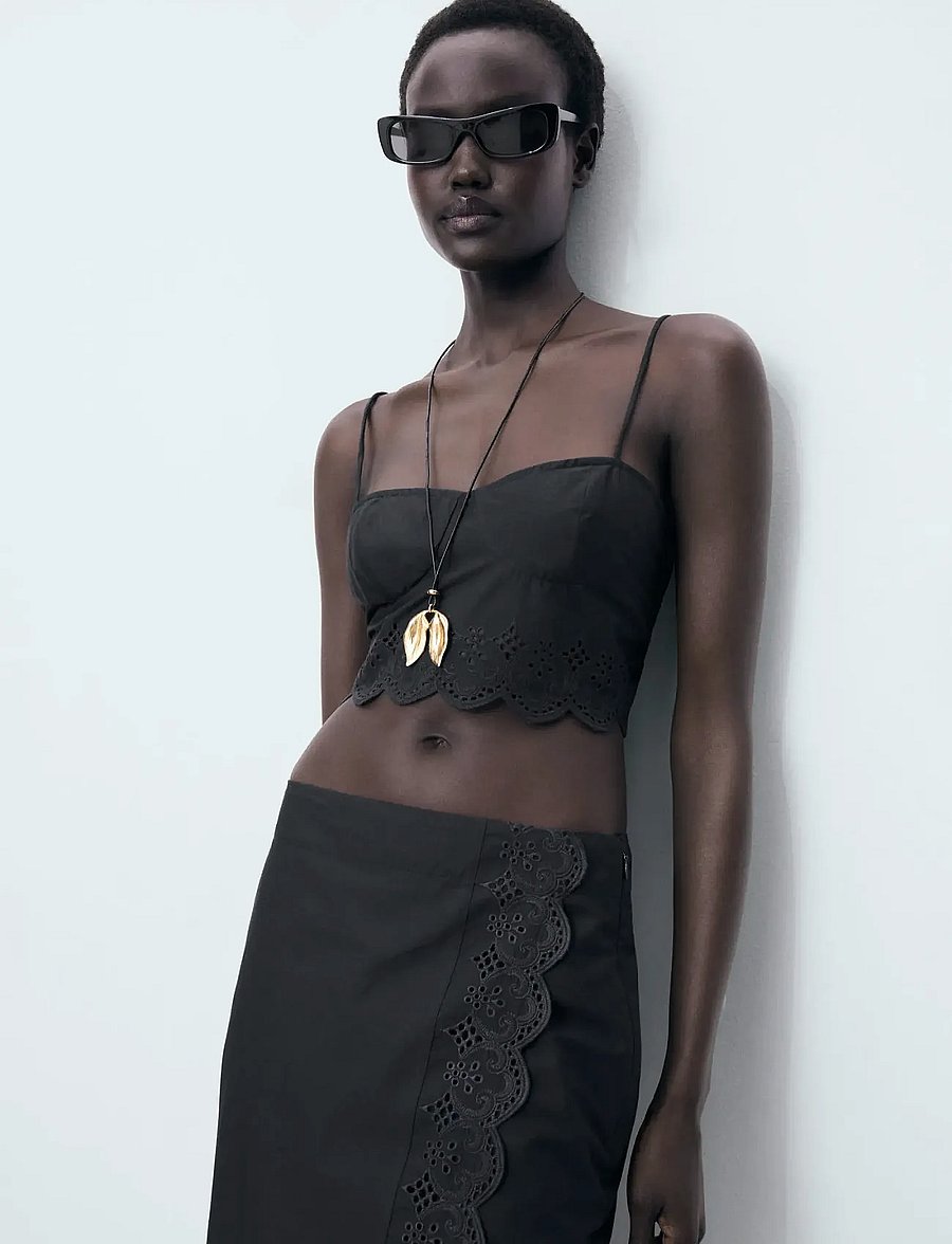Mango - Embroidered cotton skirt - midi nederdele - black - 0