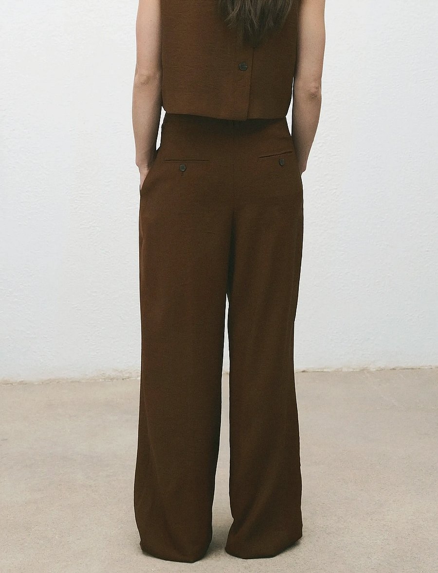Mango - Straight-fit pleated trousers - kostymbyxor - brown - 2