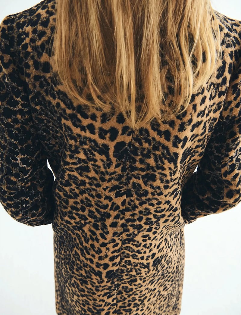 Mango - Leopard-print long coat - trenchcoats - medium brown - 3