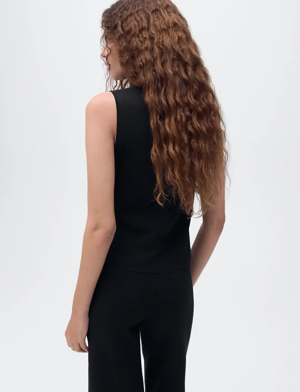 Mango - Fine-knit gilet - strikveste - black - 3