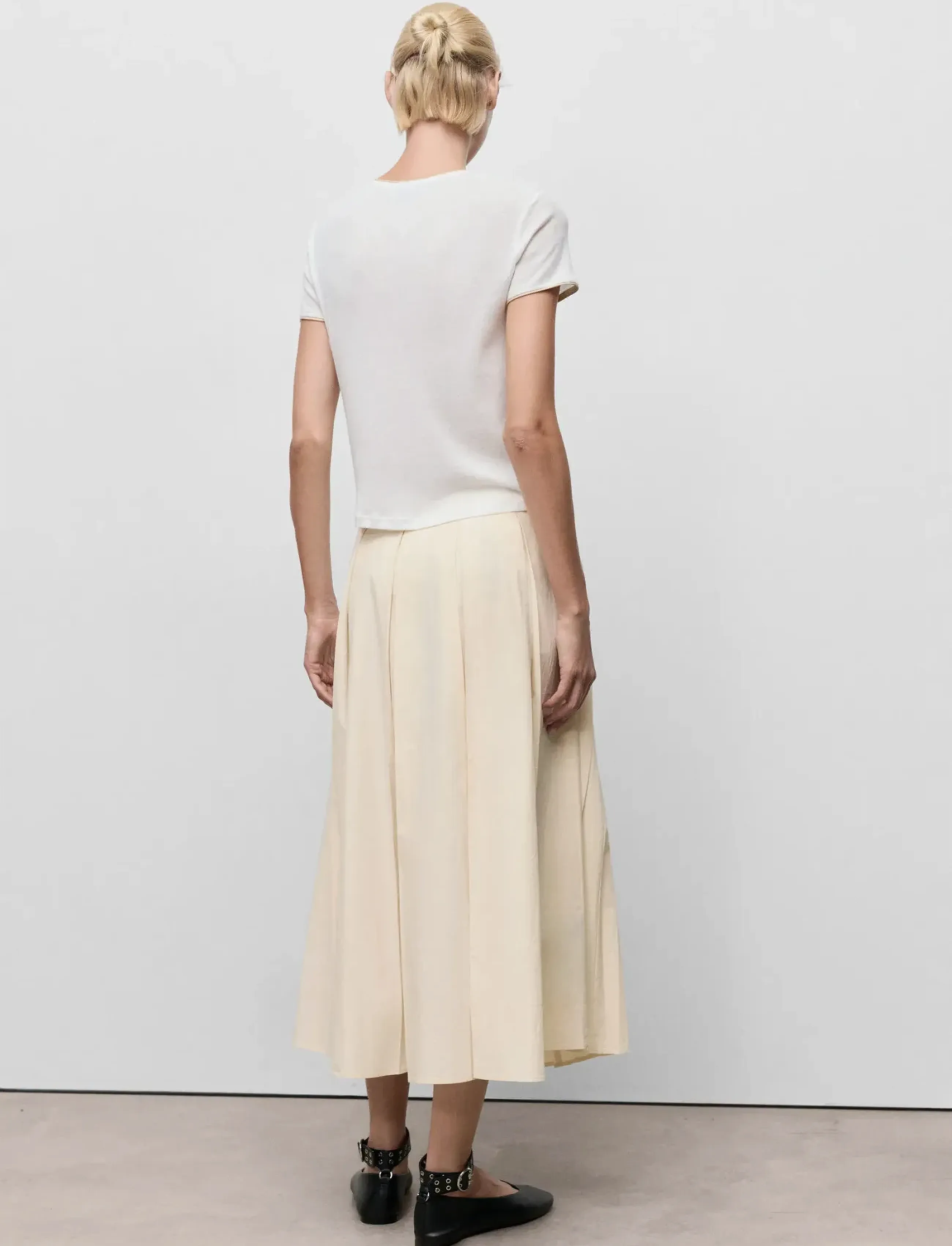 Mango - Pleated midi-skirt - midi-röcke - light beige - 2