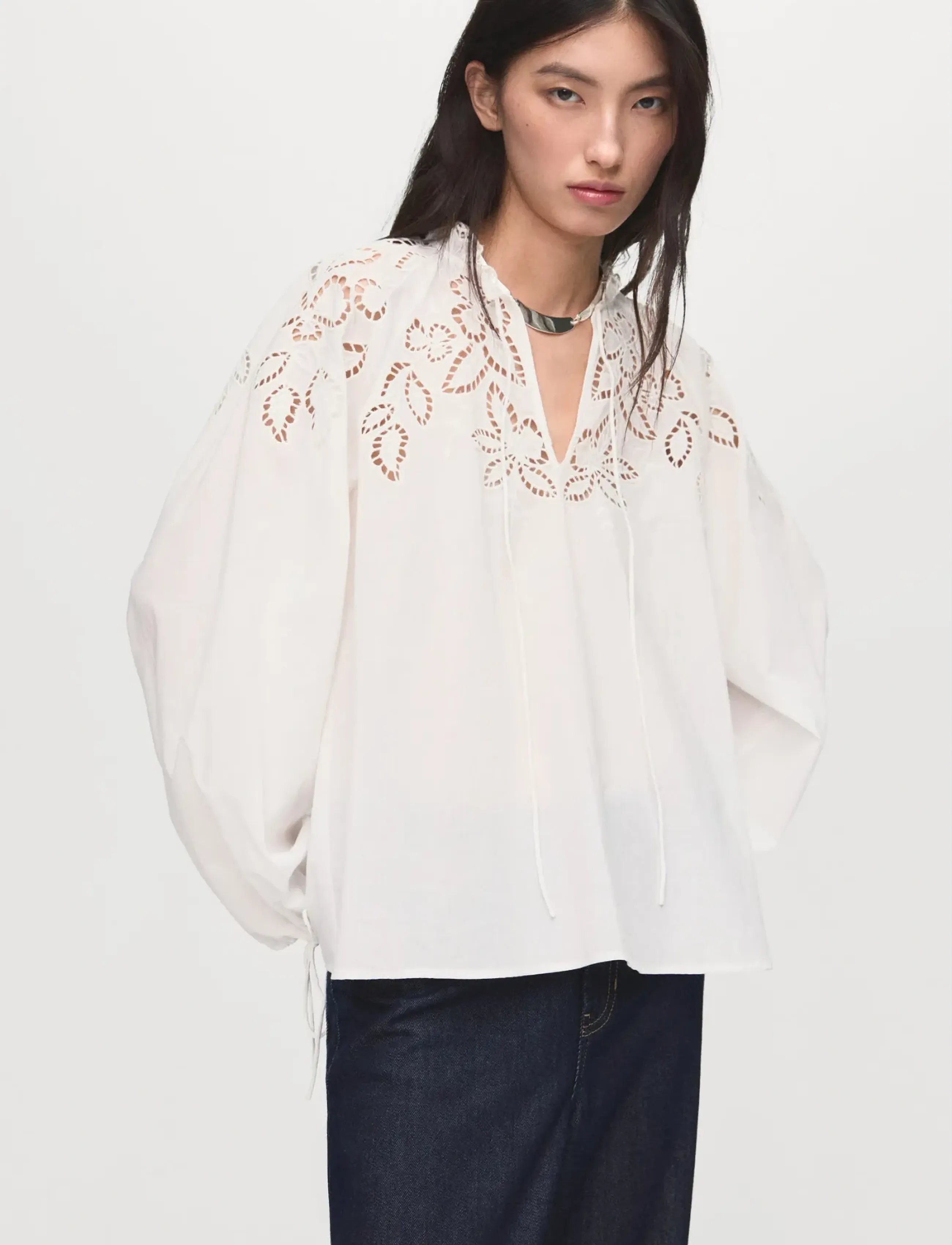 Mango Embroidered Blouse With Bows, M, White, Skjorter > Langærmede, Dame