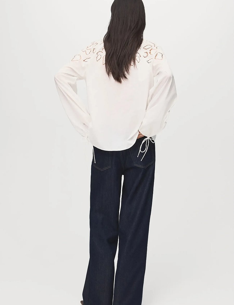 Mango - Embroidered blouse with bows - langærmede skjorter - light beige - 2