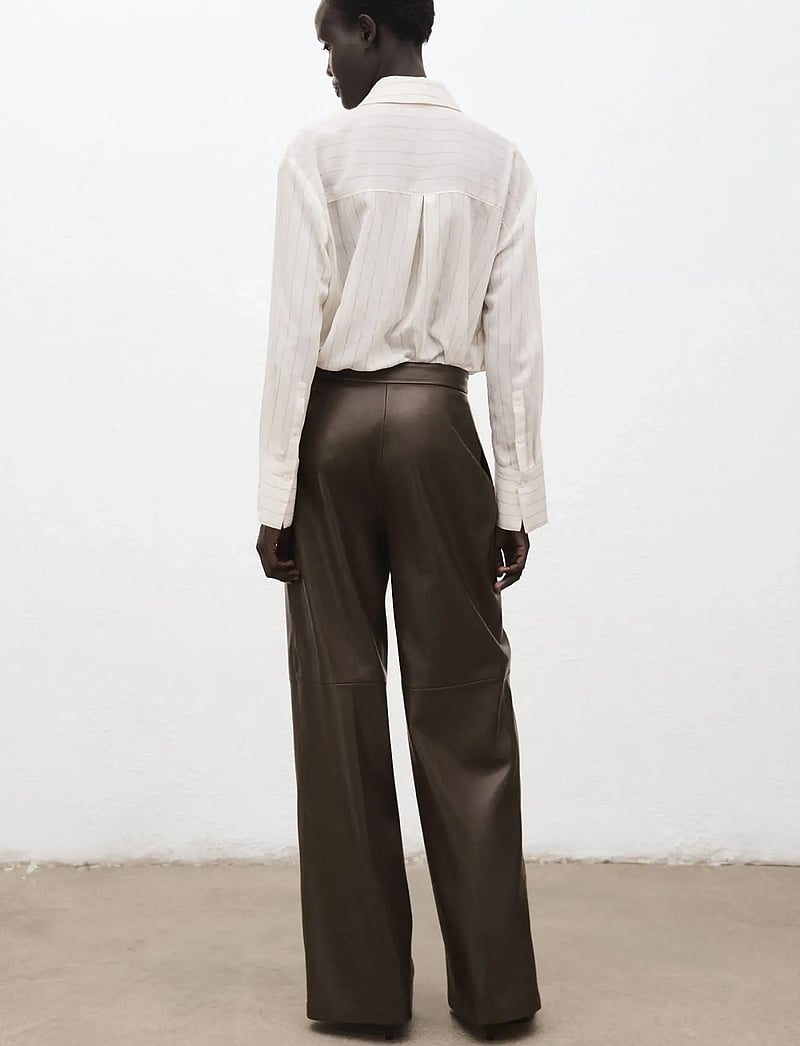 Mango - Wide leg faux-leather trousers - bukser med brede ben - beige - khaki - 3