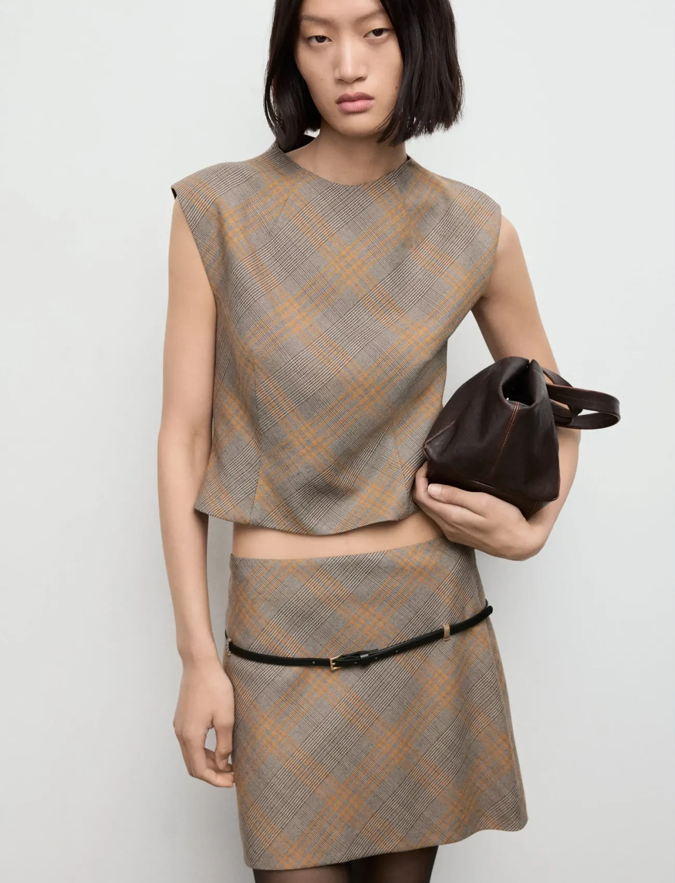 Mango Fitted check top - T-shirts & Toppar - BROWN / multi