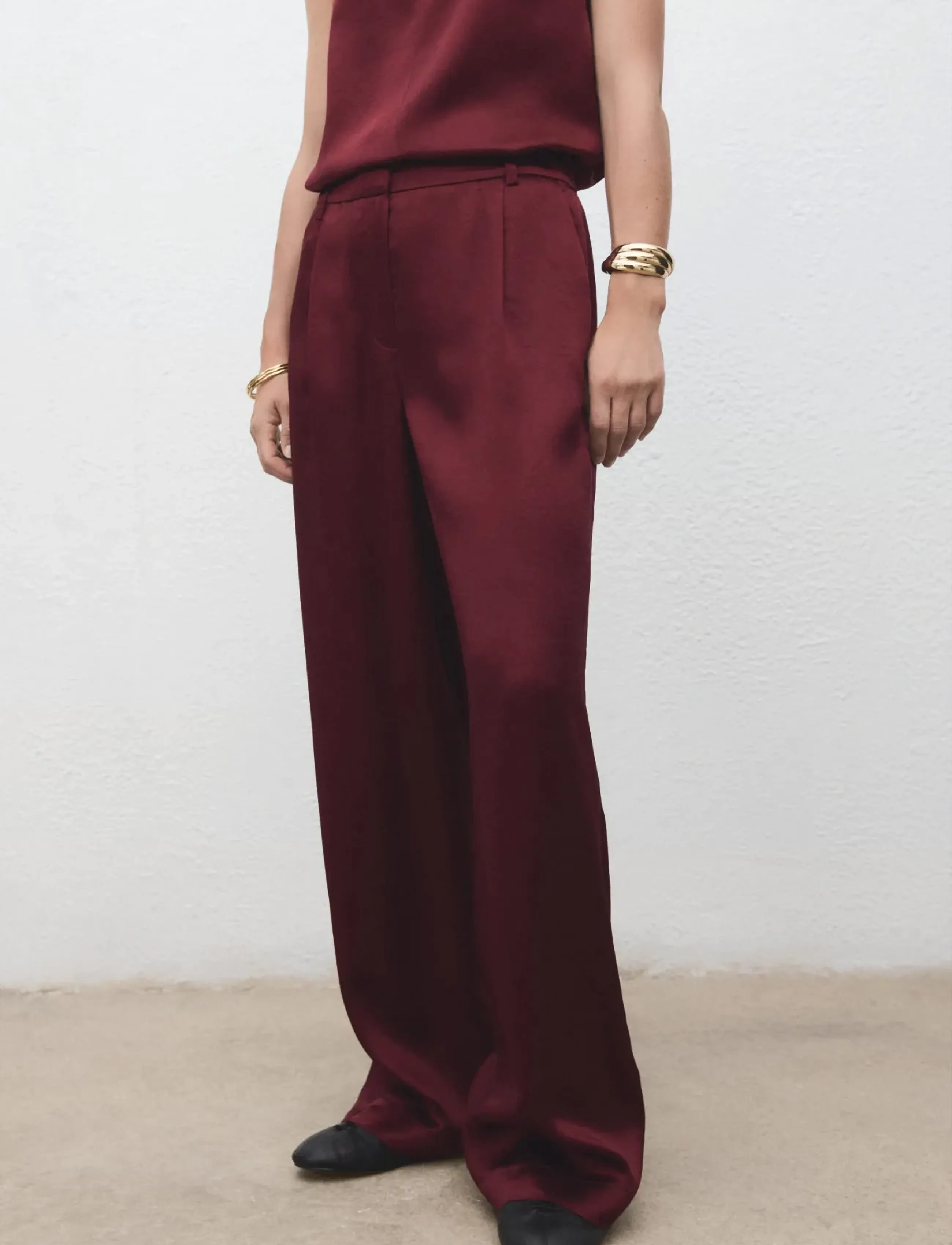 Mango Satin Wide Leg Trousers, Kvinder, Satin Vide Ben Bukser, Rød, Str: 38