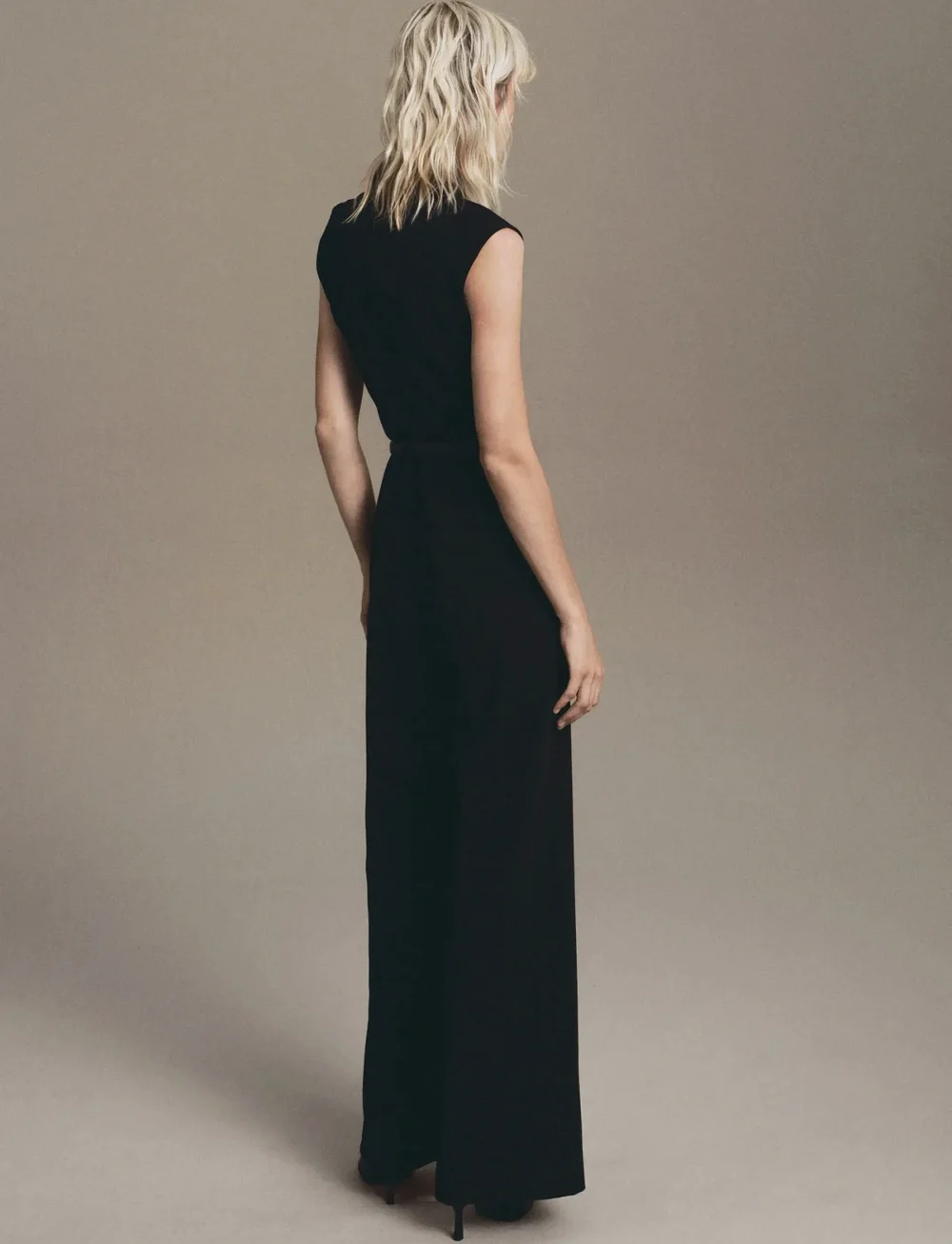 Mango - Jumpsuit with draped neck and belt - jumpsuits - black - 2