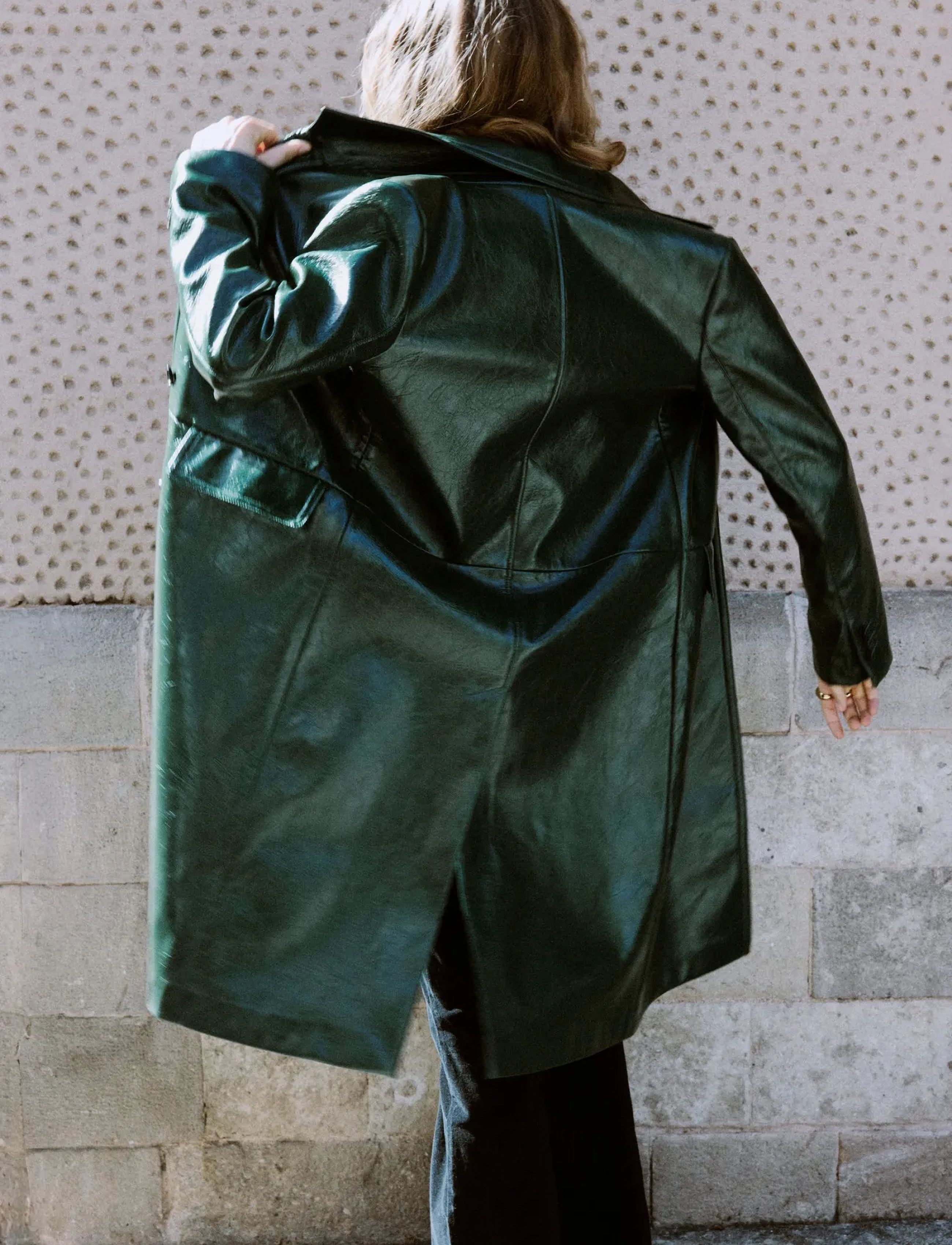 Mango - Long faux-leather coat - forårsjakker - green - 2