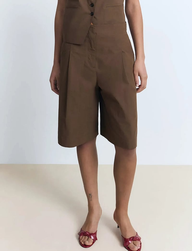Mango - Cotton suit bermuda shorts - chino shorts - brown - 0