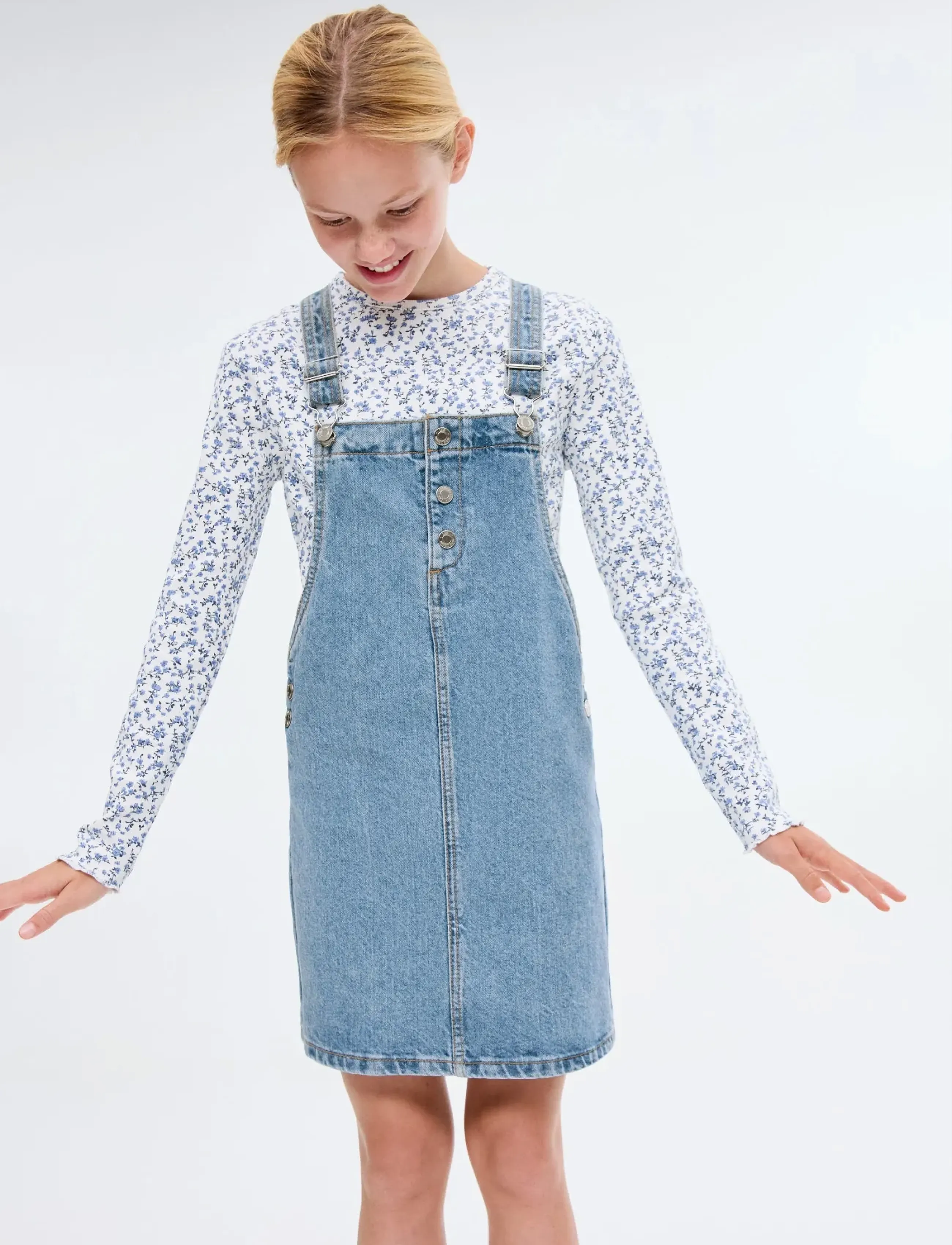 Mango Short denim pinafore - Hängselklänningar - OPEN BLUE / blue