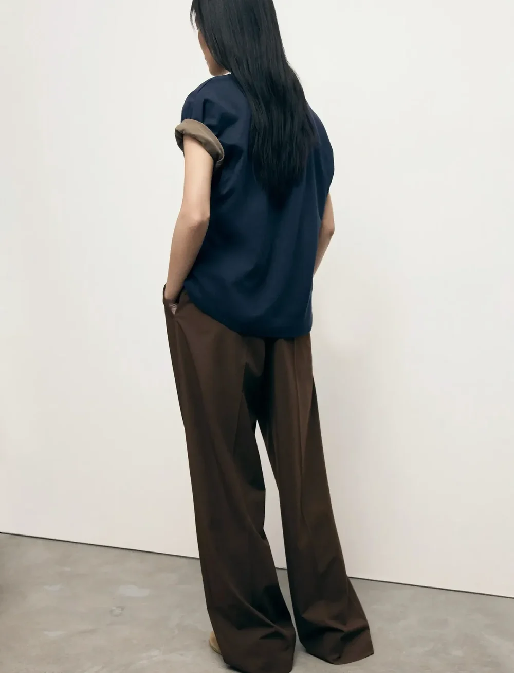 Mango - Low-rise wide-leg trousers - kostymbyxor - brown - 2
