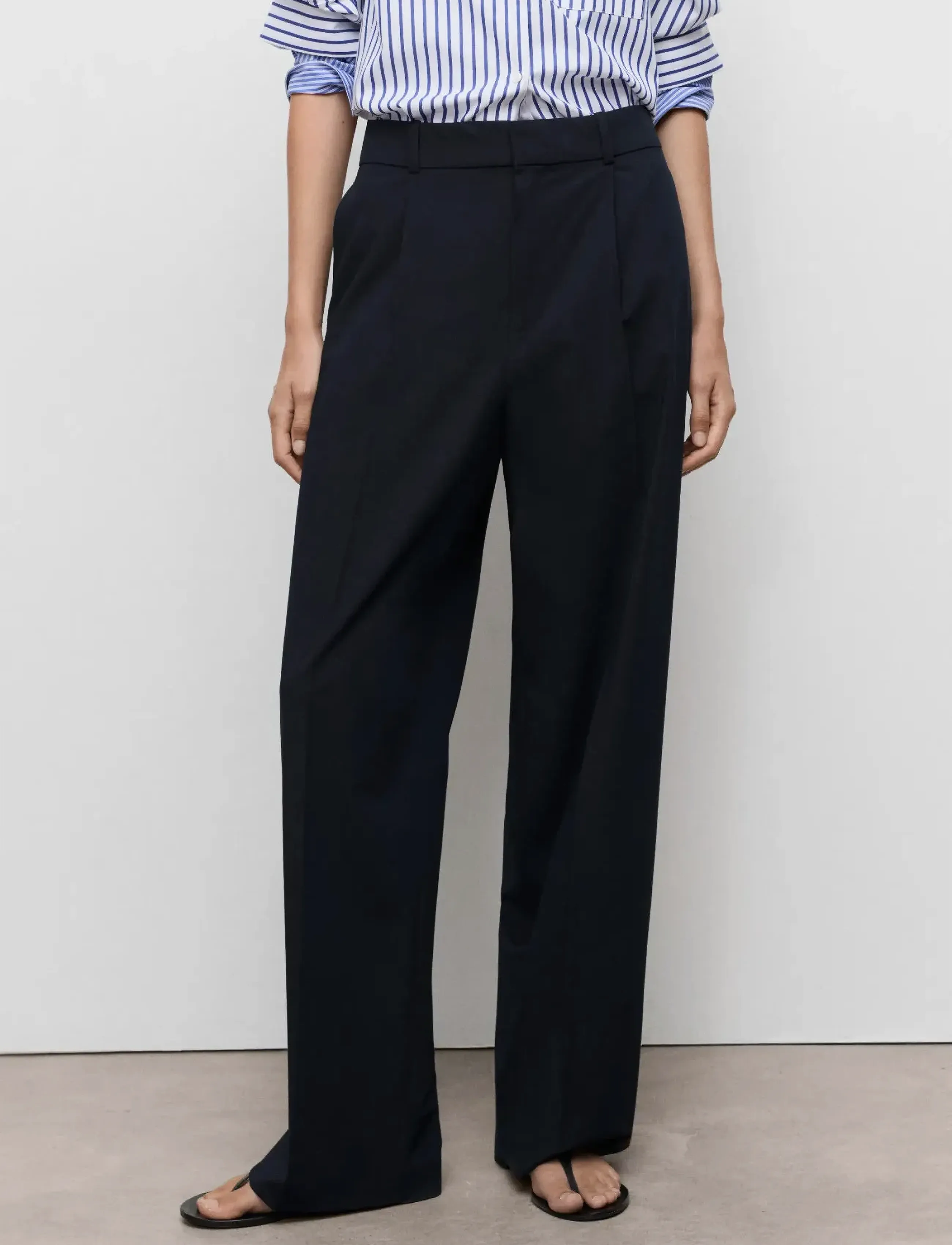 Mango Low-Rise Wide Leg Trousers, Kvinder, Plisserede Vide Ben Bukser, Navy, Str: 40