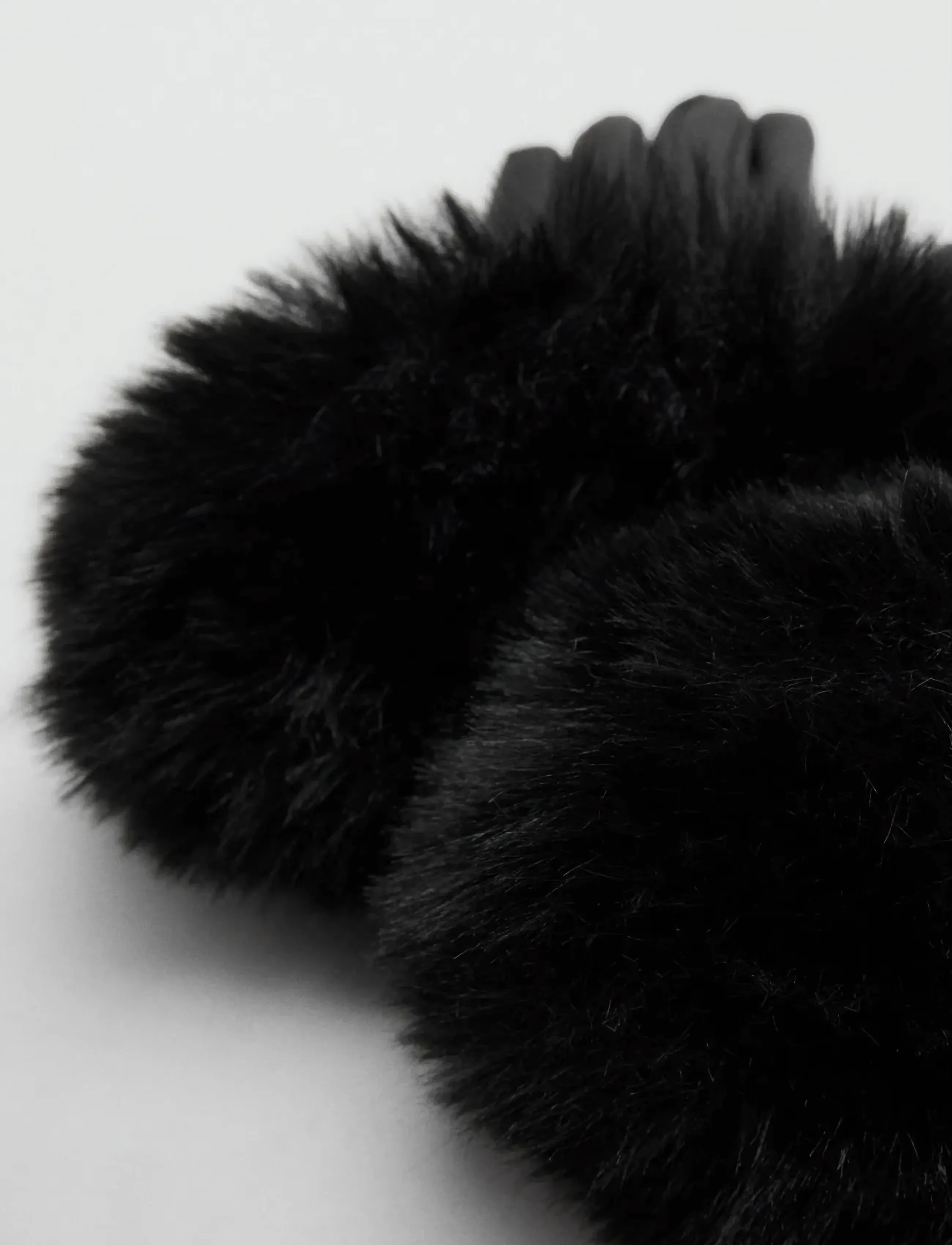Mango Combined Hair Gloves, S, Black, Handsker > Fingerhandsker, Dame