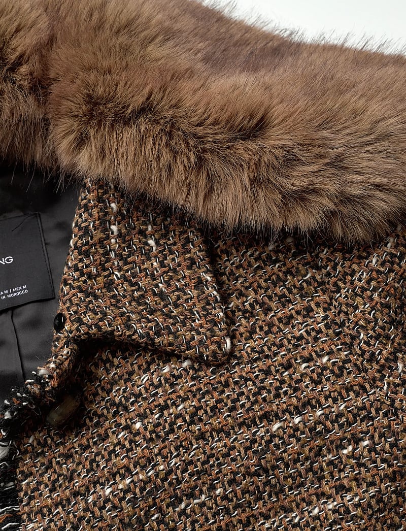 Mango - Tweed jacket with fur collar - enkeltradede blazere - brown - 5