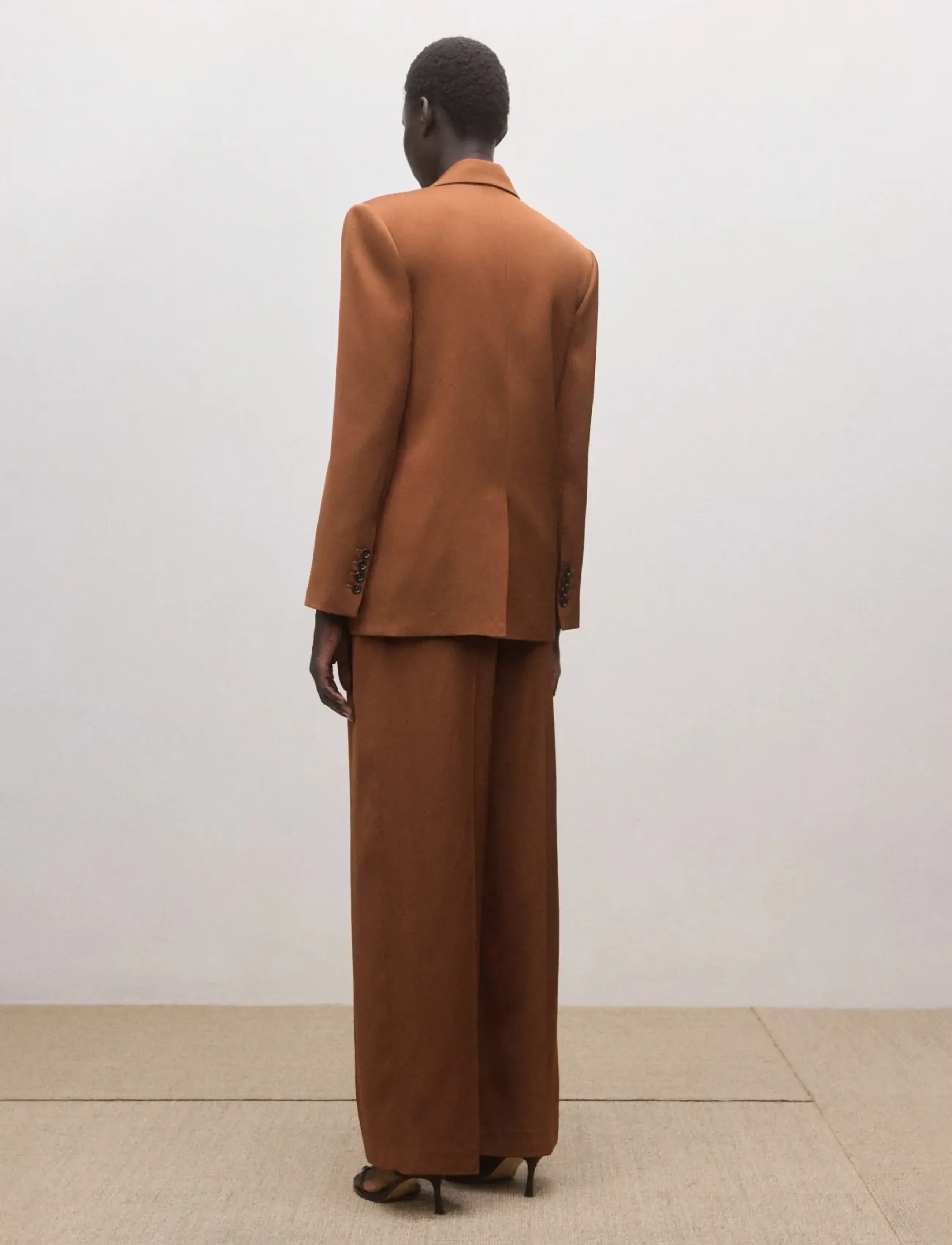 Mango - Straight low-rise suit trousers - habitbukser - dark brown - 2