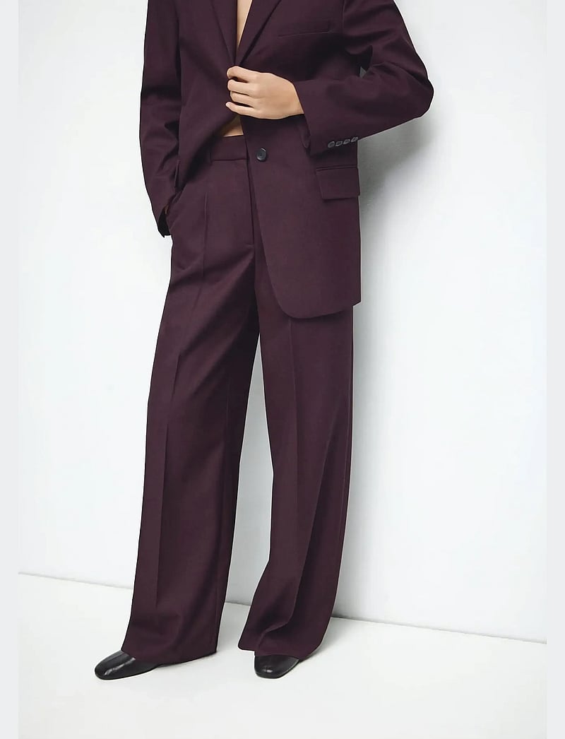 Mango - Wide leg suit trousers - kostymbyxor - dark red - 0