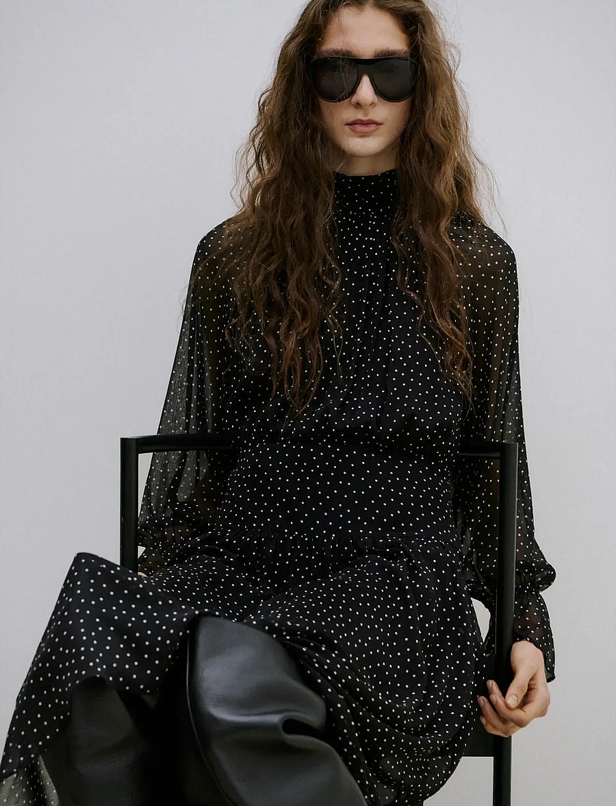 Mango - Polka dot dress with puffed sleeves - maxi kjoler - black - 0