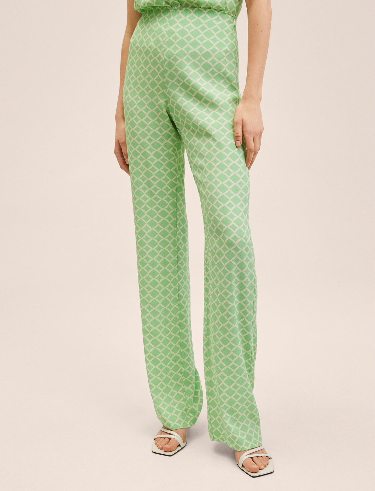 Mango Flowy printed trousers - Bukser - GREEN / multi