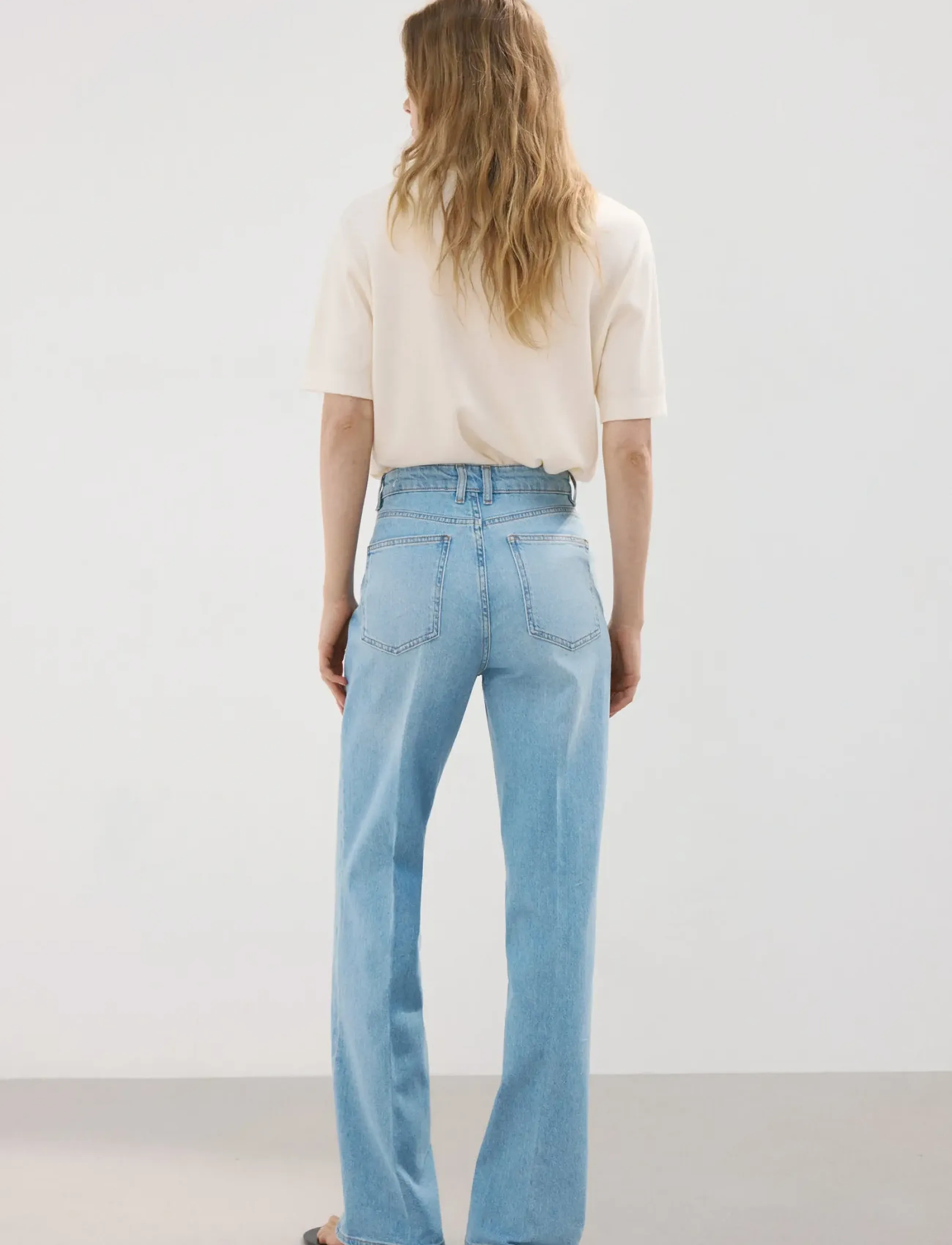Mango - Wide leg mid-rise jeans with pockets - vide jeans - open blue - 2