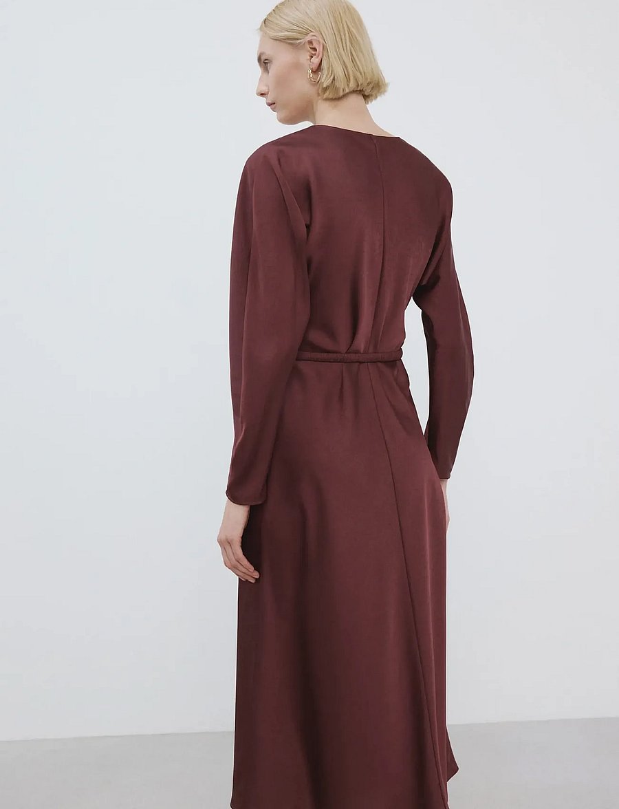 Mango - Belted V-neck dress - cocktailkjoler - dark red - 2