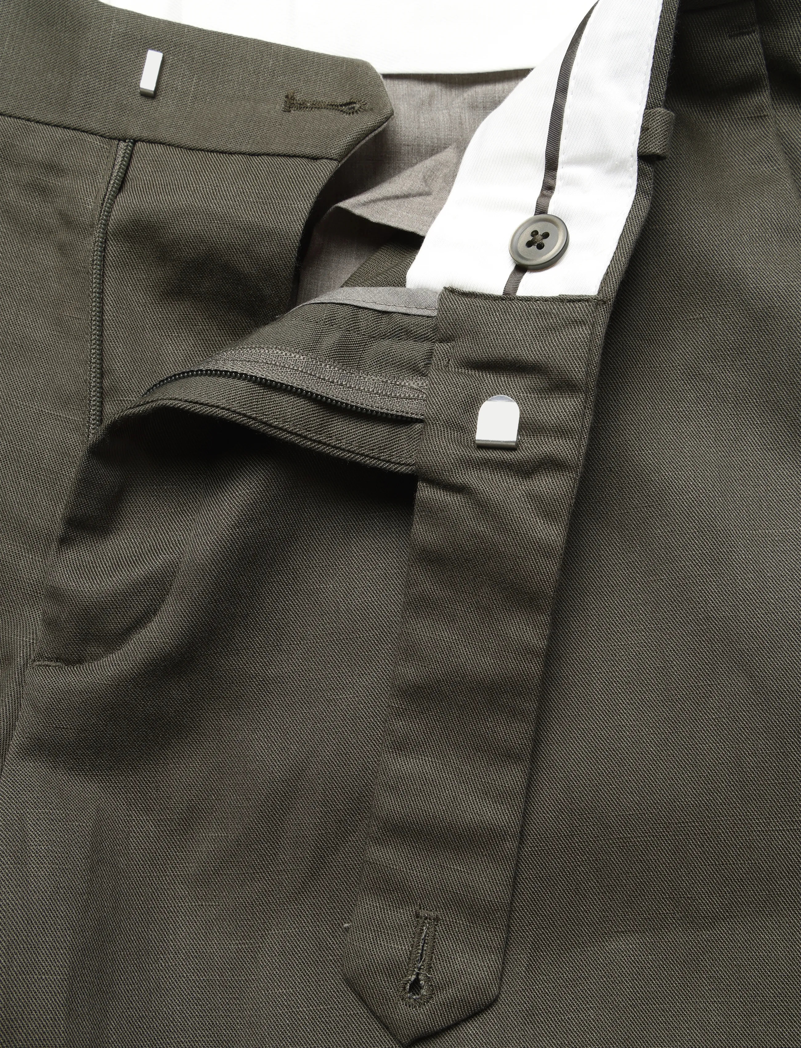 Mango - Slim-fit lyocell linen trousers - linen trousers - medium brown - 5