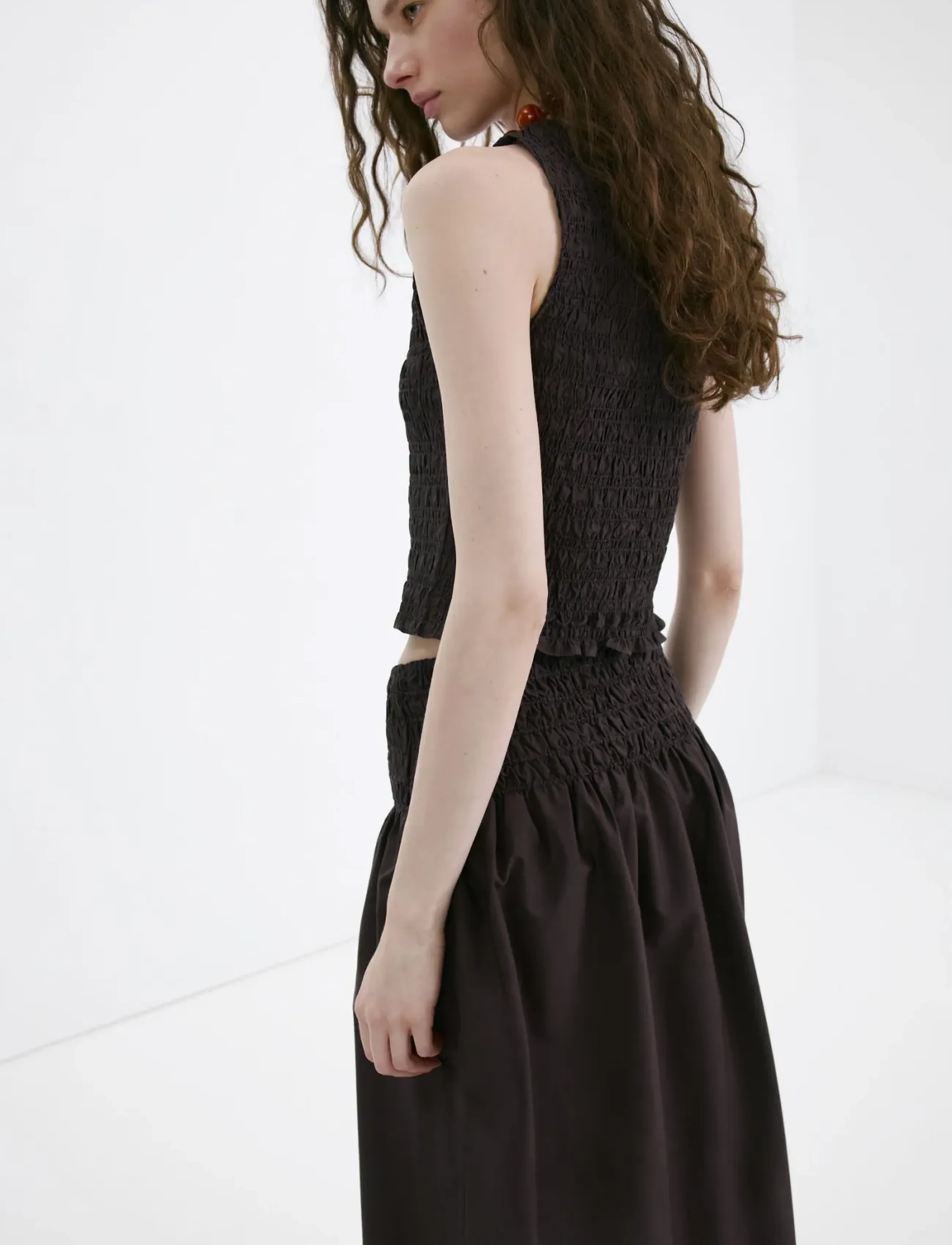 Mango - Honeycomb Lyocell Top - crop tops - dark brown - 2