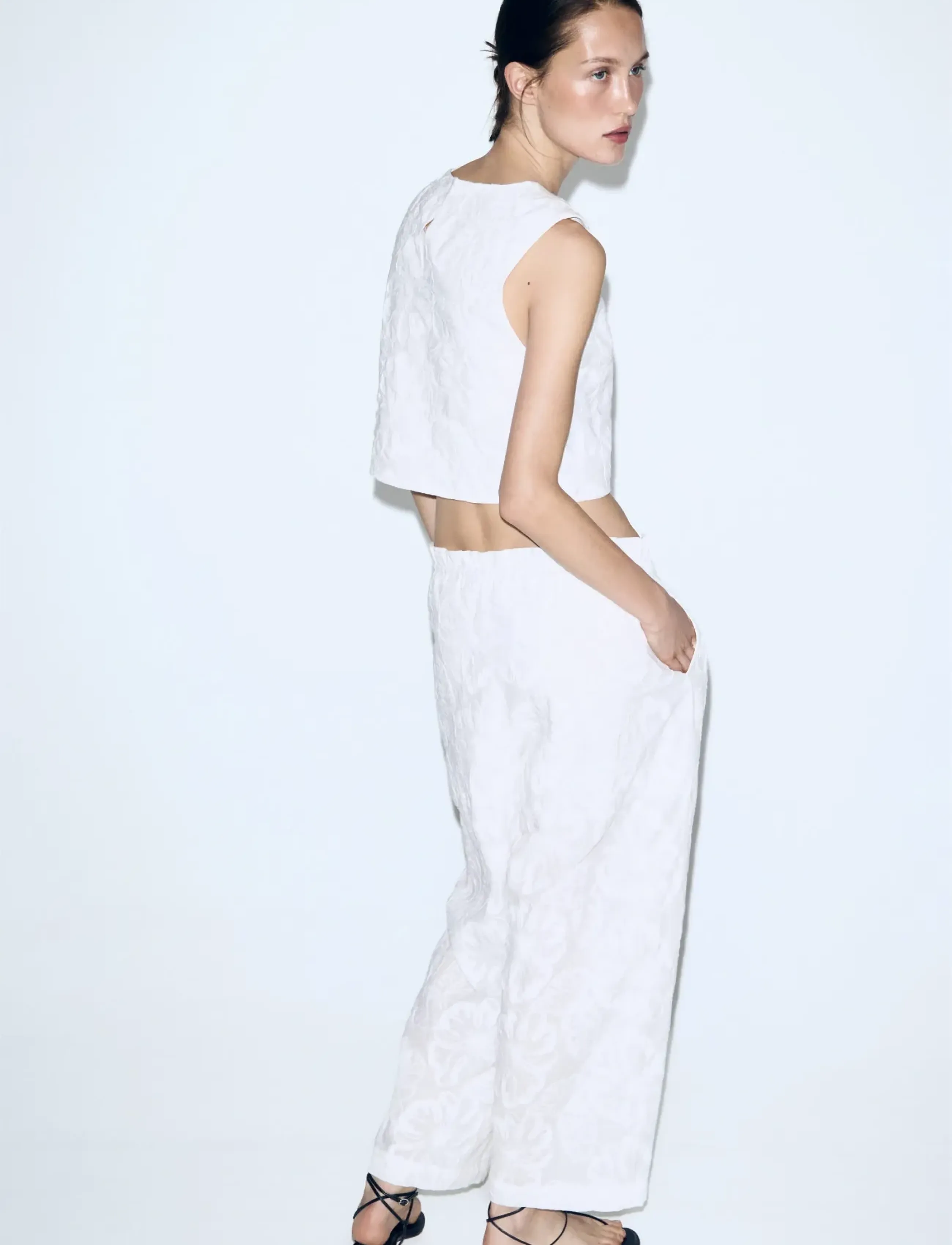 Mango - Embroidered floral cotton trousers - bukser med lige ben - white - 2