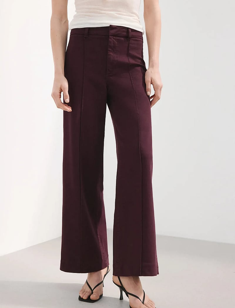 Mango - High-waisted wide leg jeans with stitching - vida jeans - dark red - 0