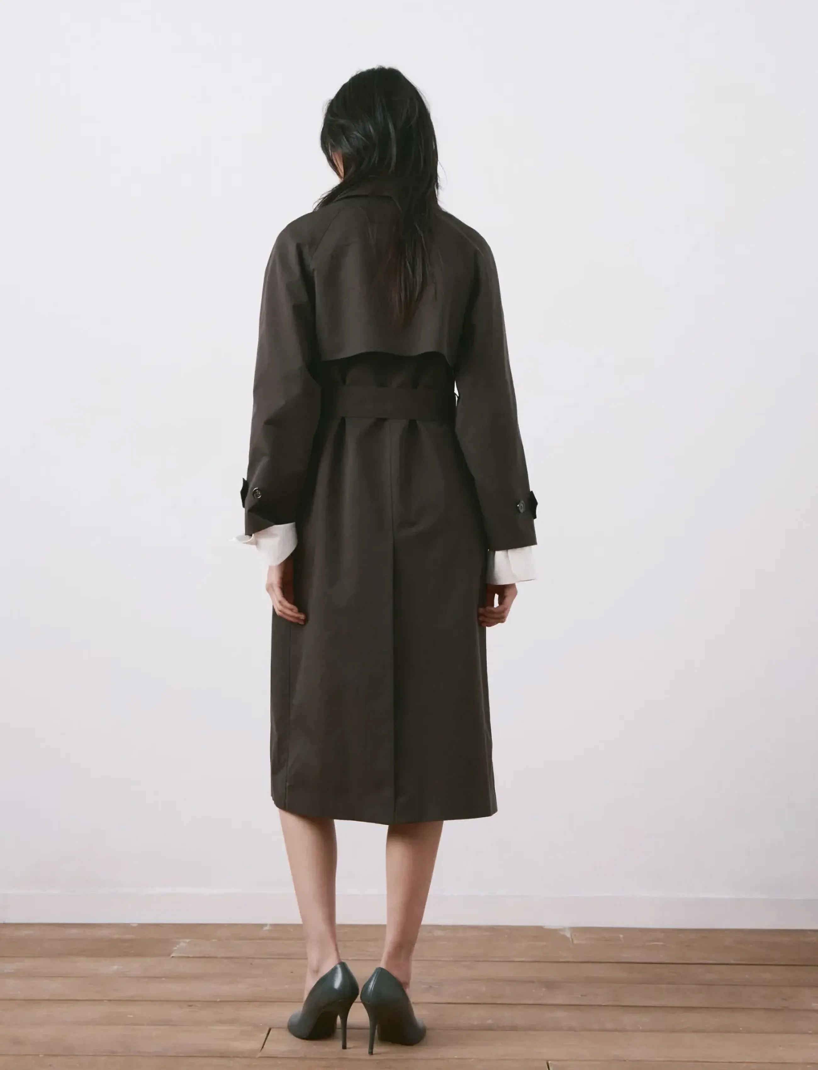 Mango - Long double-breasted trench coat - trenchcoats - dark brown - 2