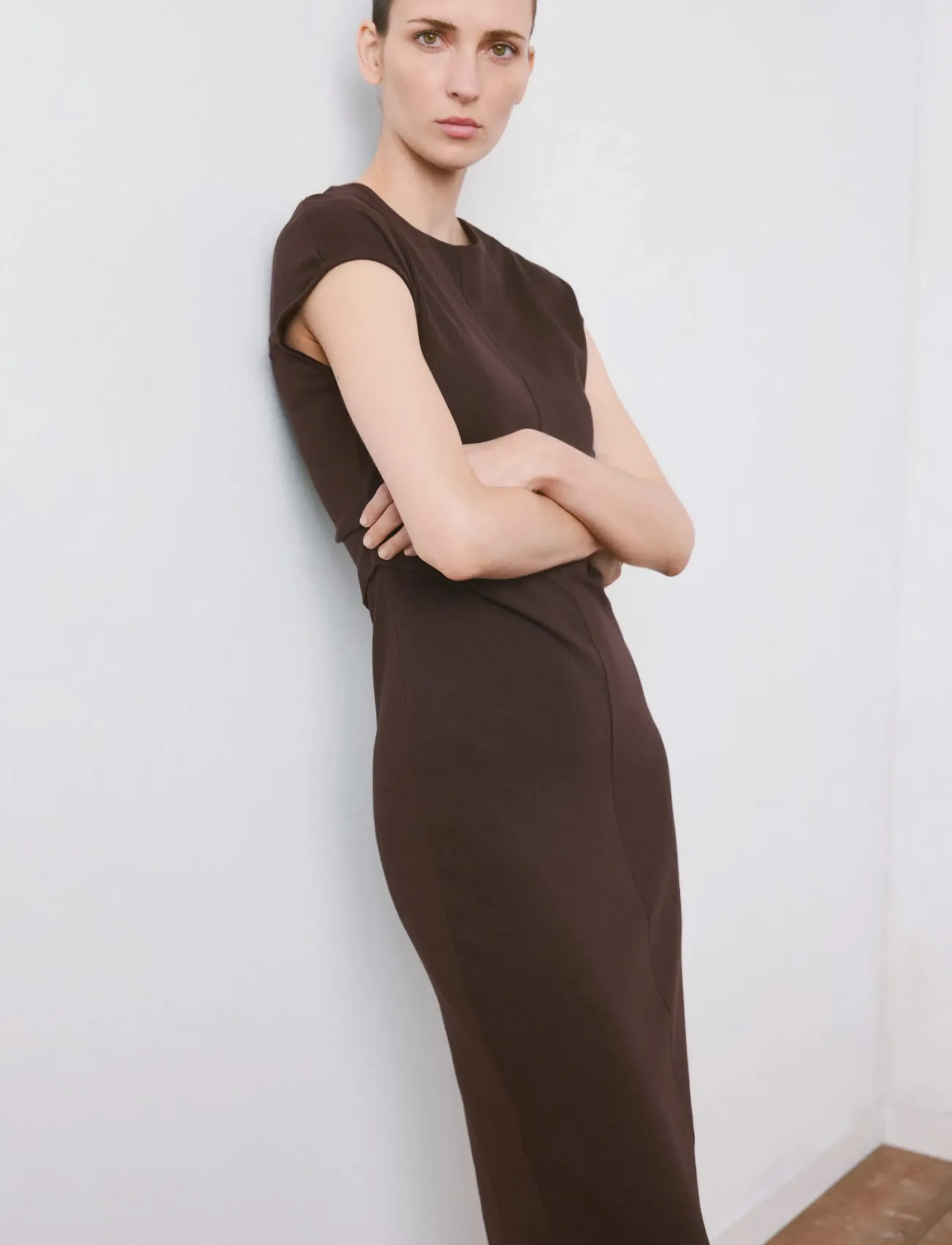 Mango Midi-dress with draped detail - Klänningar - BROWN / brown