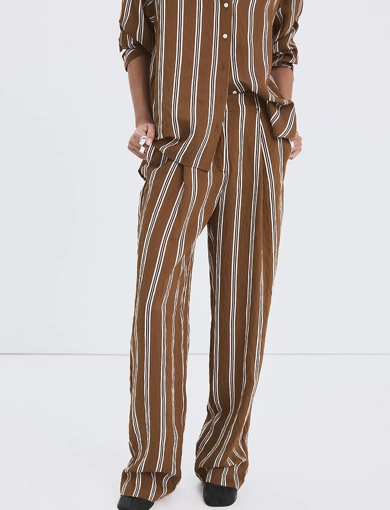 Mango - Pleated striped trousers - bukser med brede ben - brown - 0