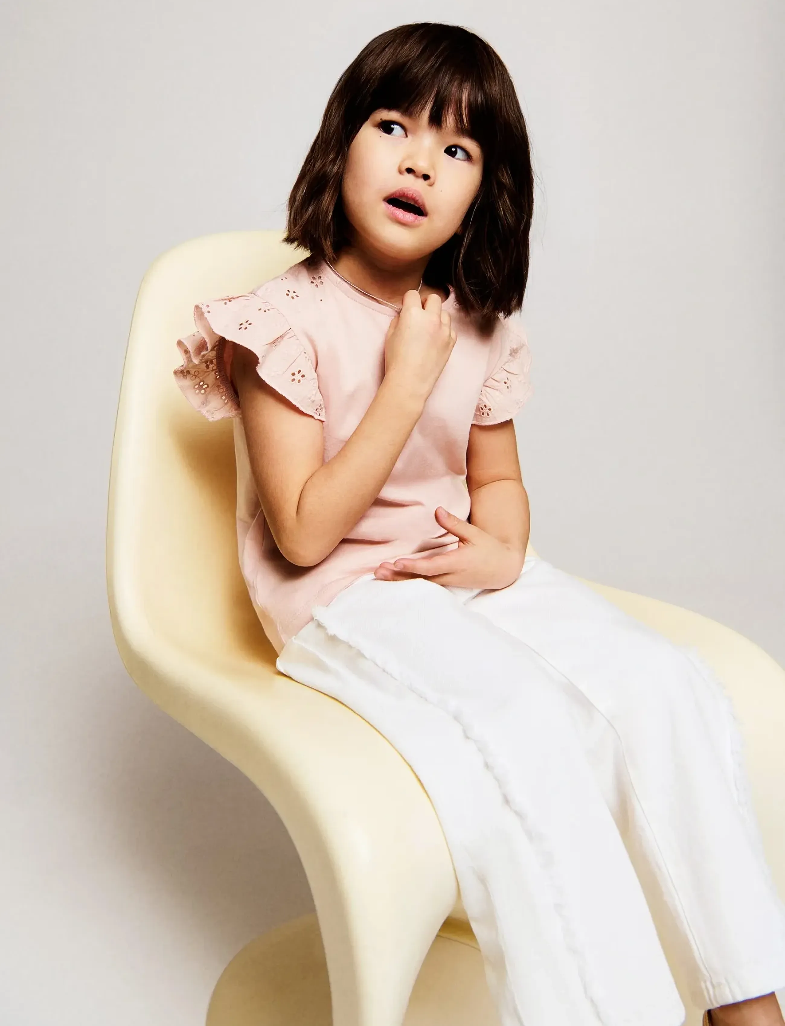 Mango Ruffle Top With Embroidered Details, Børn, Broderet Flæse Top, Pink, Str: 5-6
