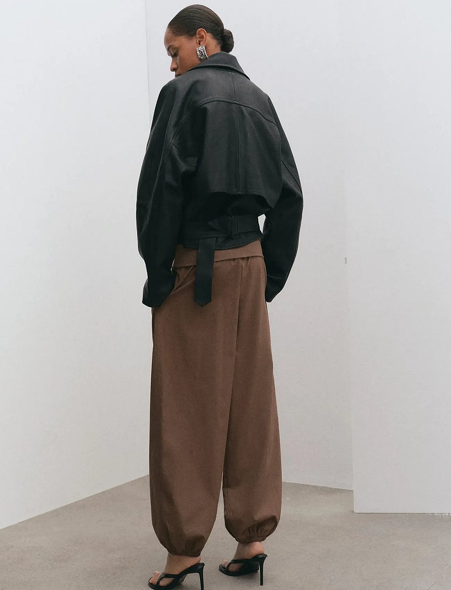 Mango - High-waisted harem pants - hosen mit weitem bein - medium brown - 2