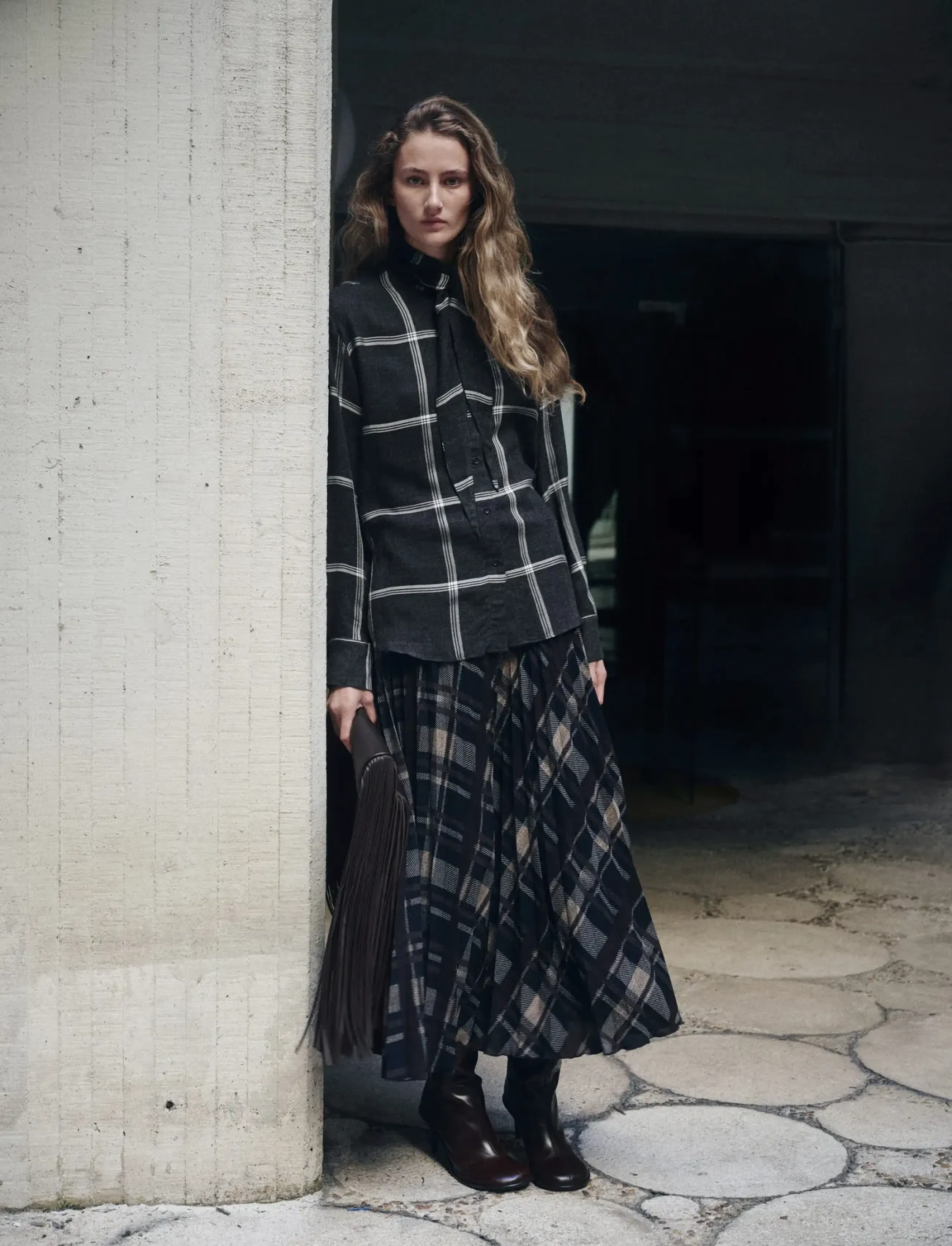 Mango Blouse With Check Pattern And Foulard Collar, Kvinder, Ternet Sløjfe Bluse, Grå, Str: M