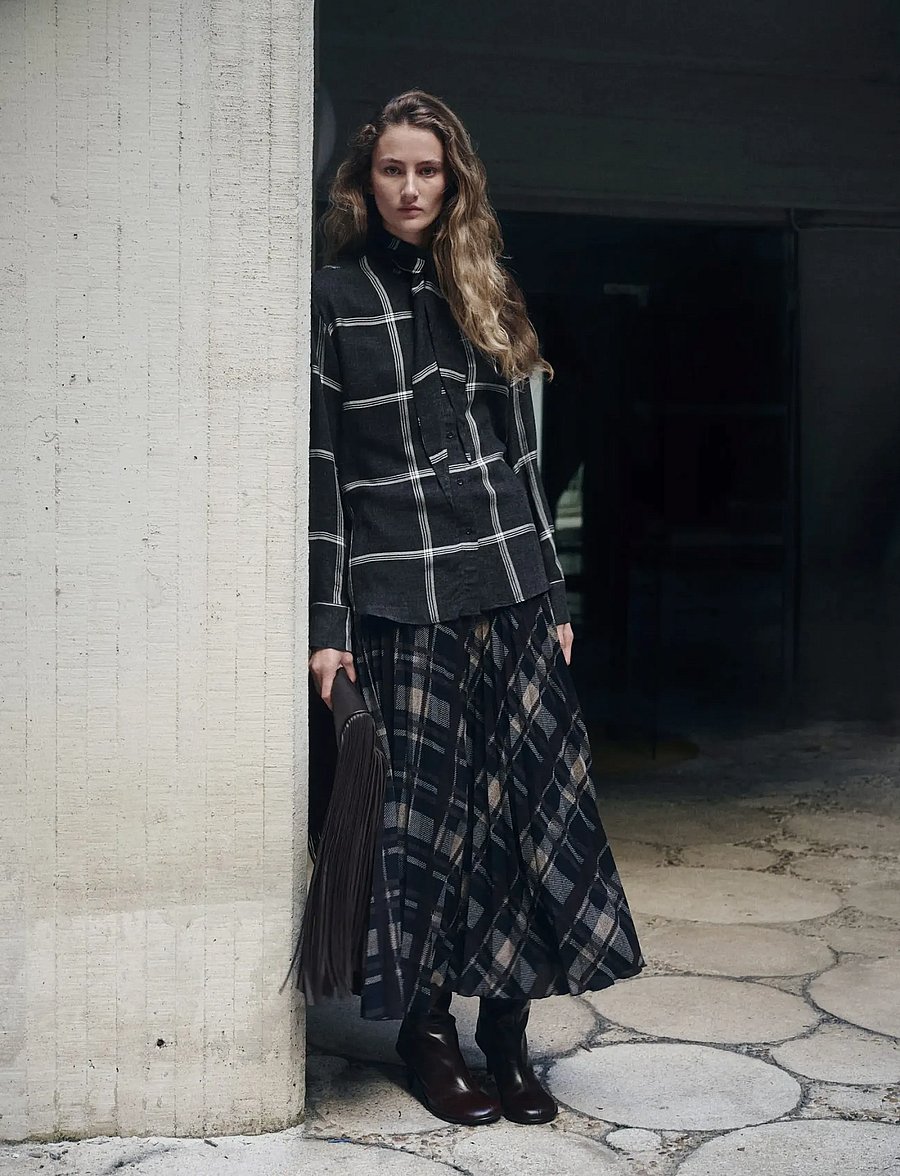 Mango - Blouse with check pattern and foulard collar - långärmade skjortor - black - 0