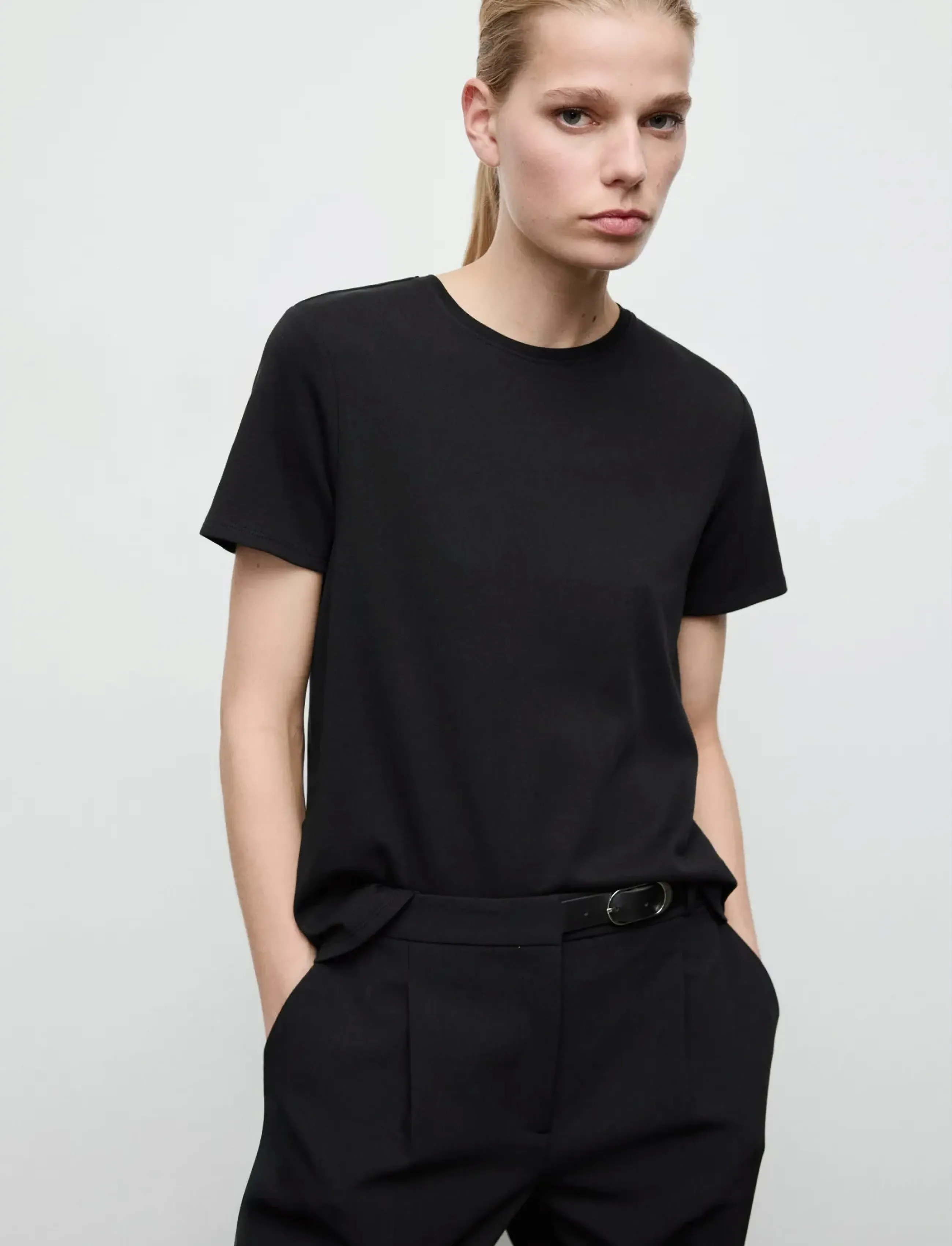 Mango Short-Sleeved Cotton T-Shirt, XS, Black, T-Shirts & Toppe > Kortærmede, Dame