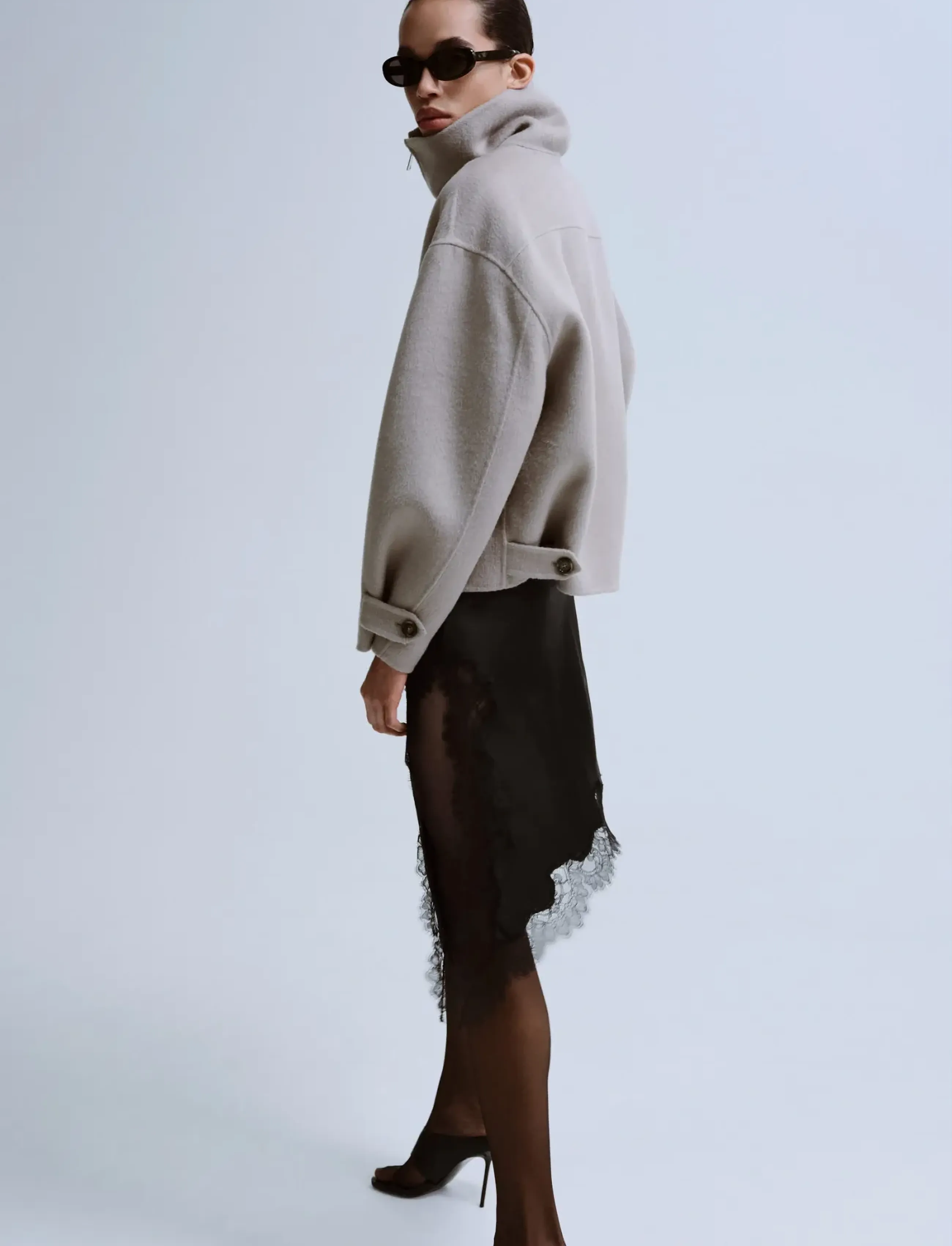 Mango - Satin asymmetric short skirt with lace - satinkjolar - black - 2
