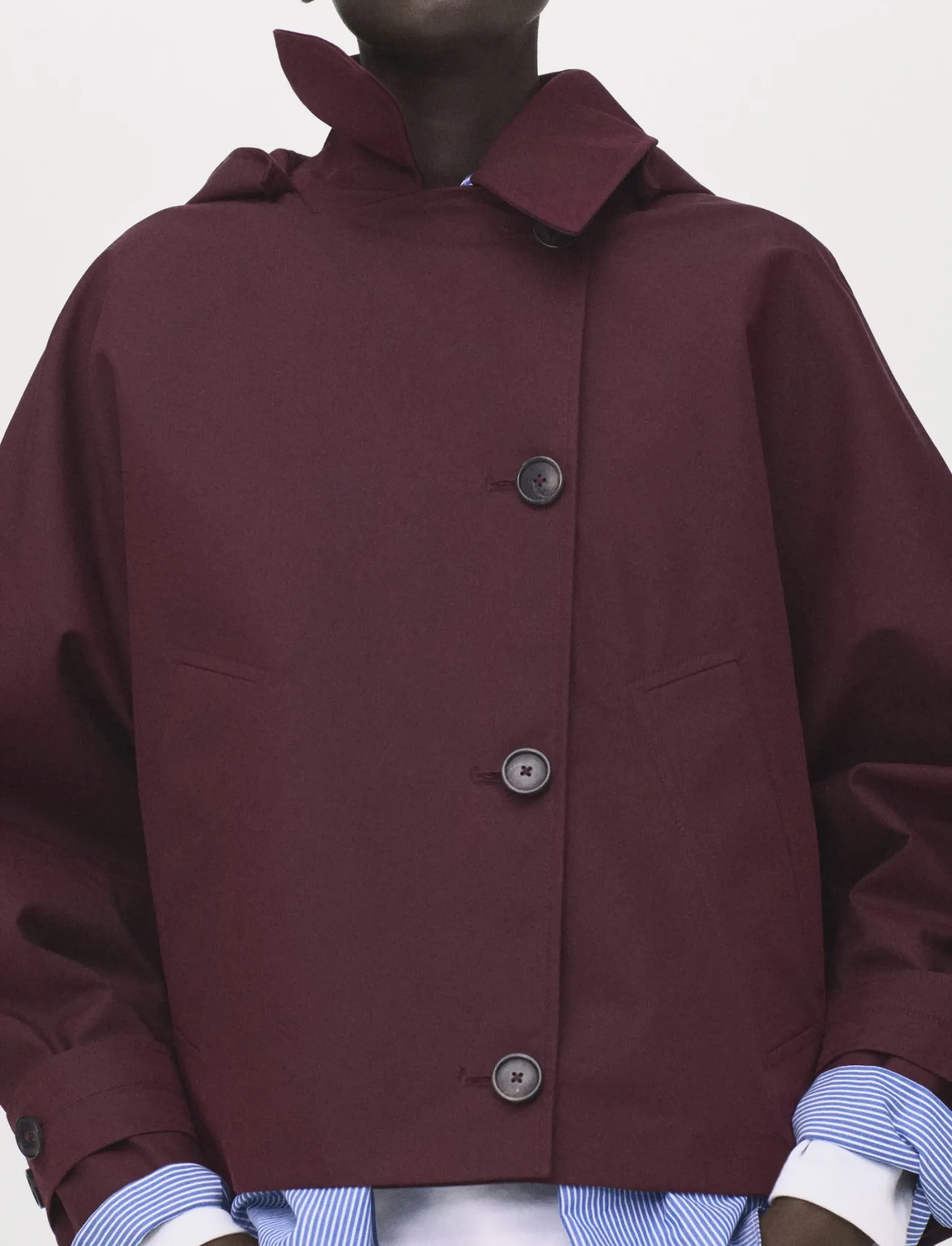 Mango Short Double-Breasted Trench Coat With Hood, S, Coats, Burgunderrot - Frauen