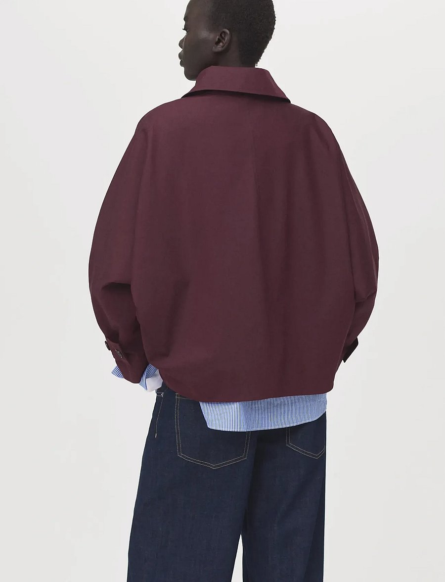 Mango - Short double-breasted trench coat with hood - trenchcoats - dark red - 2