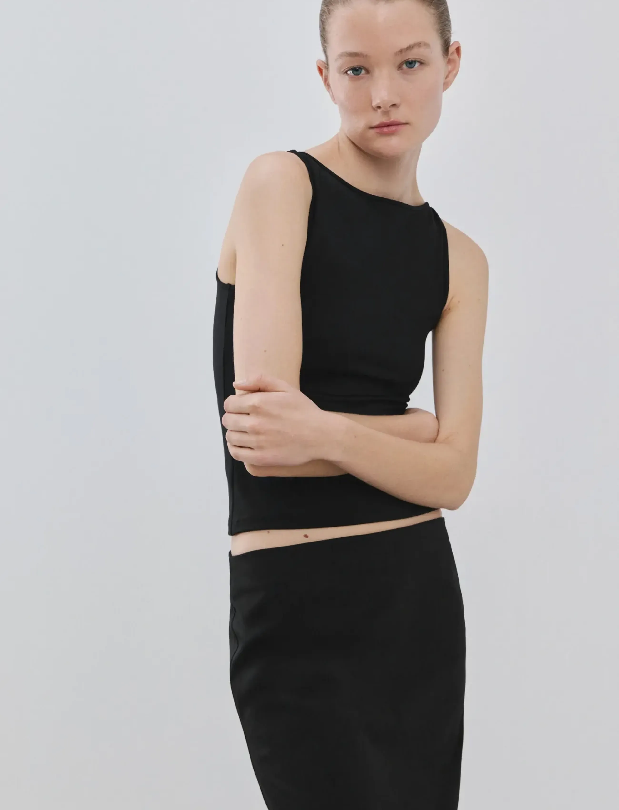 Mango Fitted Crop Top, XL, Black, Crop Overdele > Crop Overdele Uden Ærmer, Dame