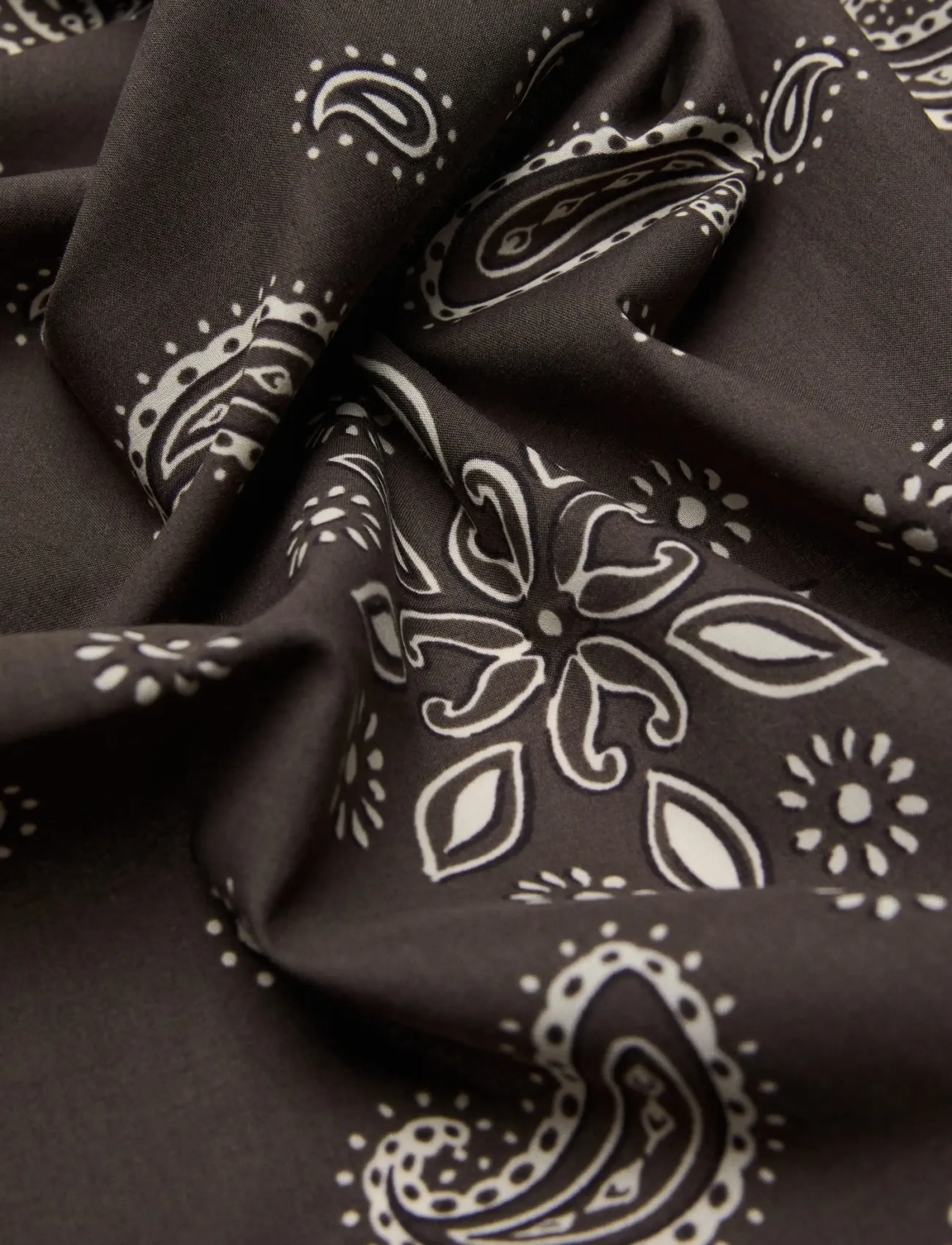 Mango - Paisley print cotton scarf - tynde tørklæder - dark brown - 1