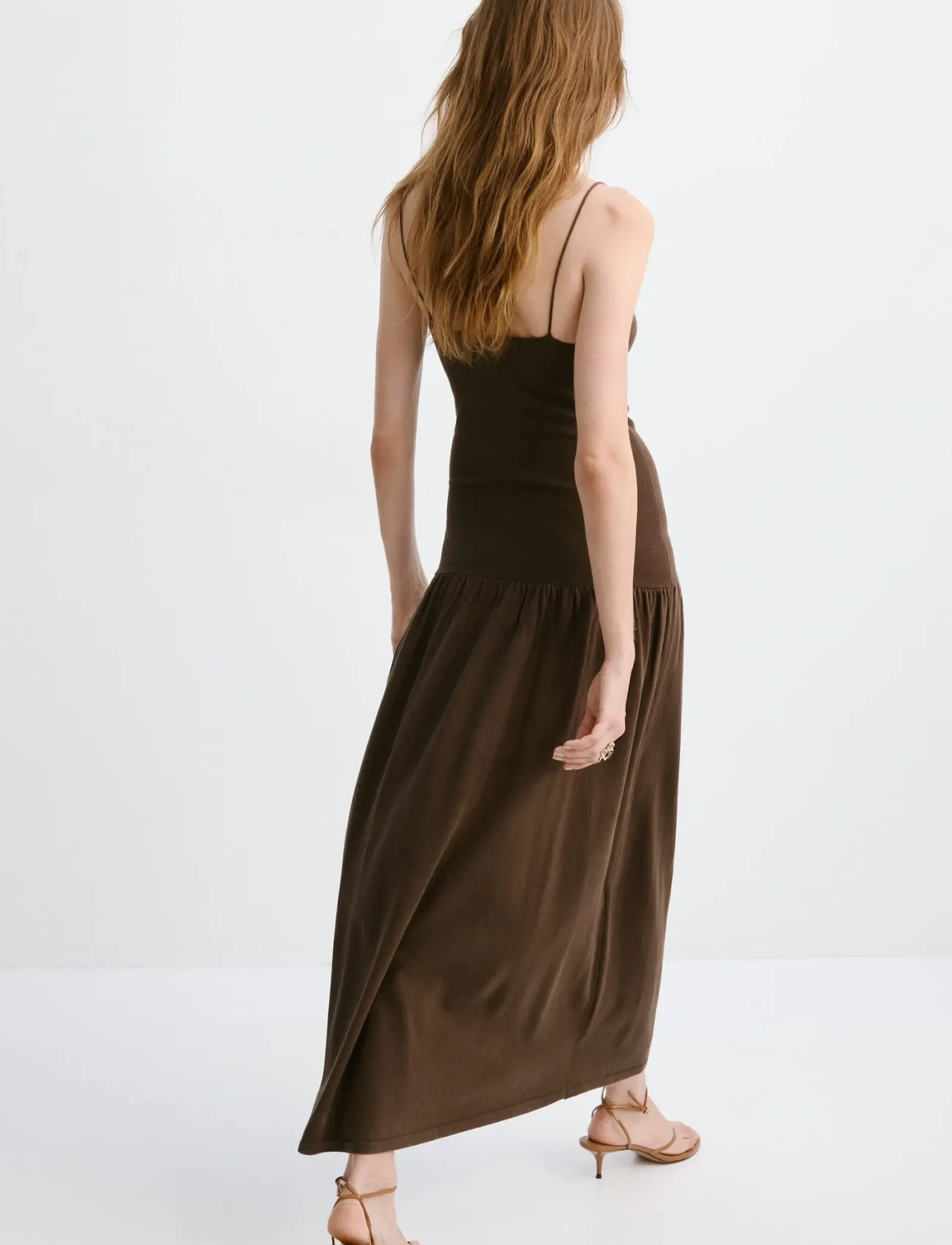 Mango - Knitted dress with gathered detail - strikkjoler - dark brown - 2
