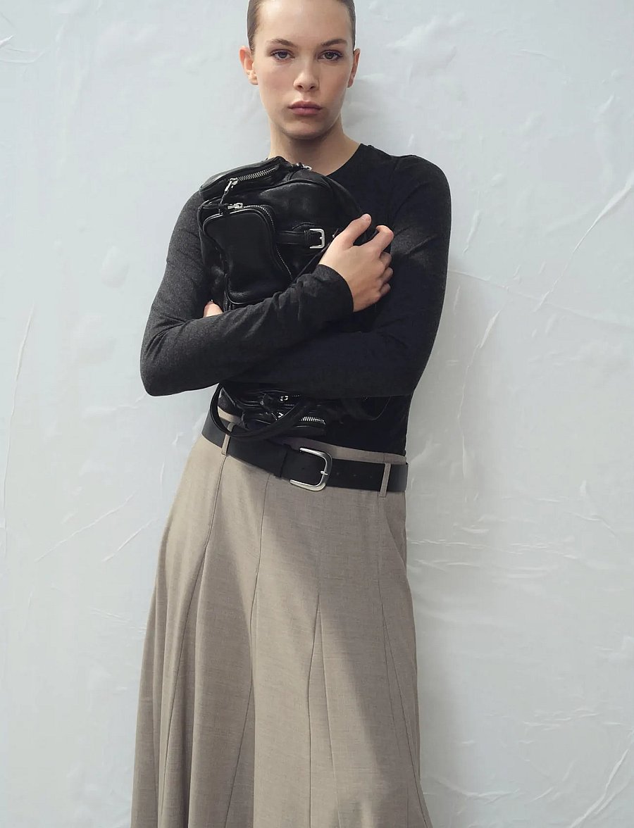 Mango - A-line skirt with godets and belt - midi nederdele - grey - 0