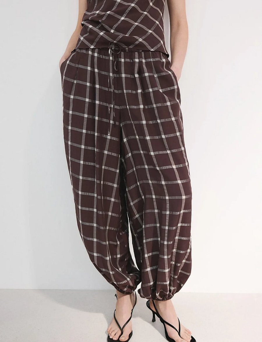 Mango - Mid-rise harem pants - hosen mit weitem bein - dark red - 0
