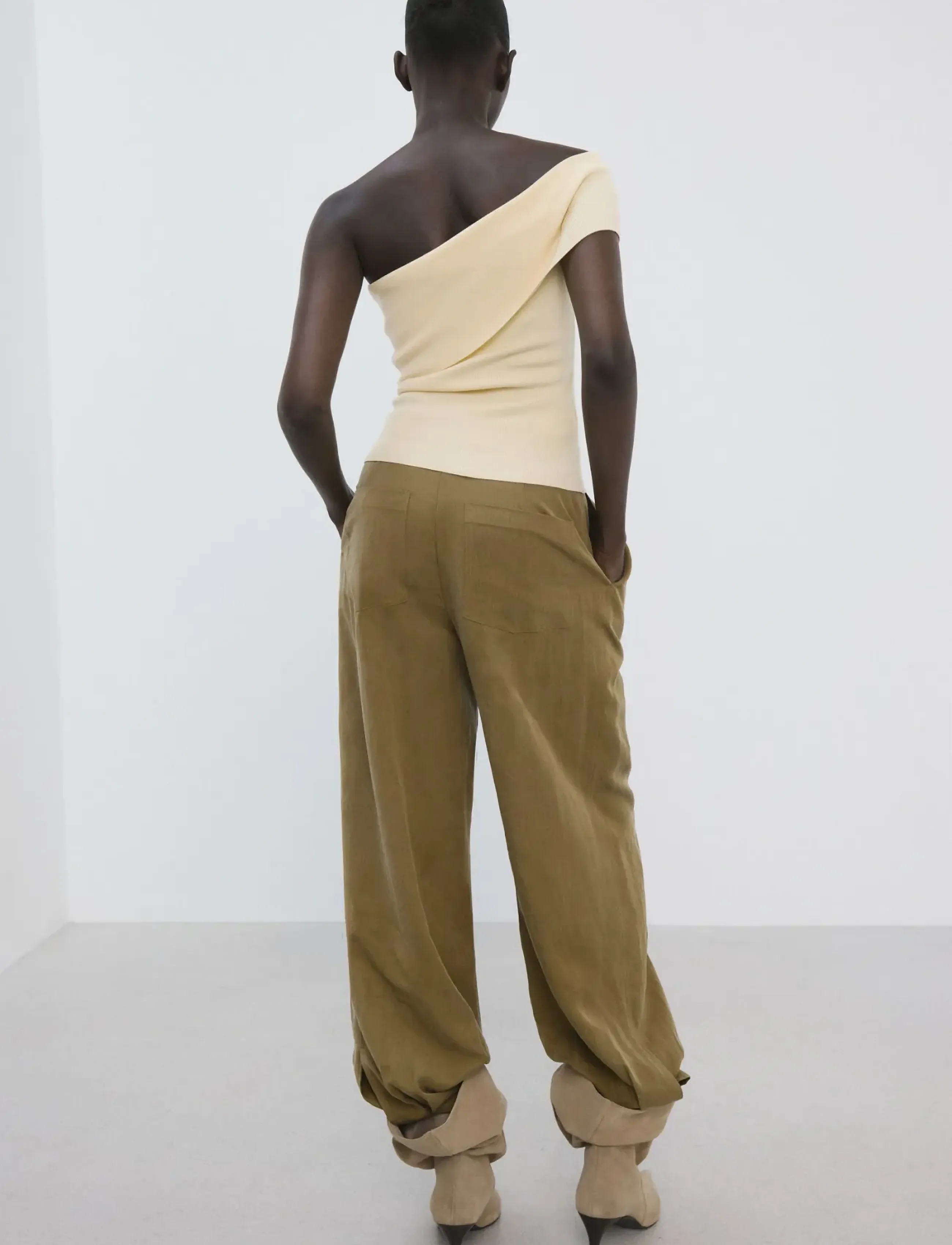 Mango - Strapless knitted top - tanktops - yellow - 2