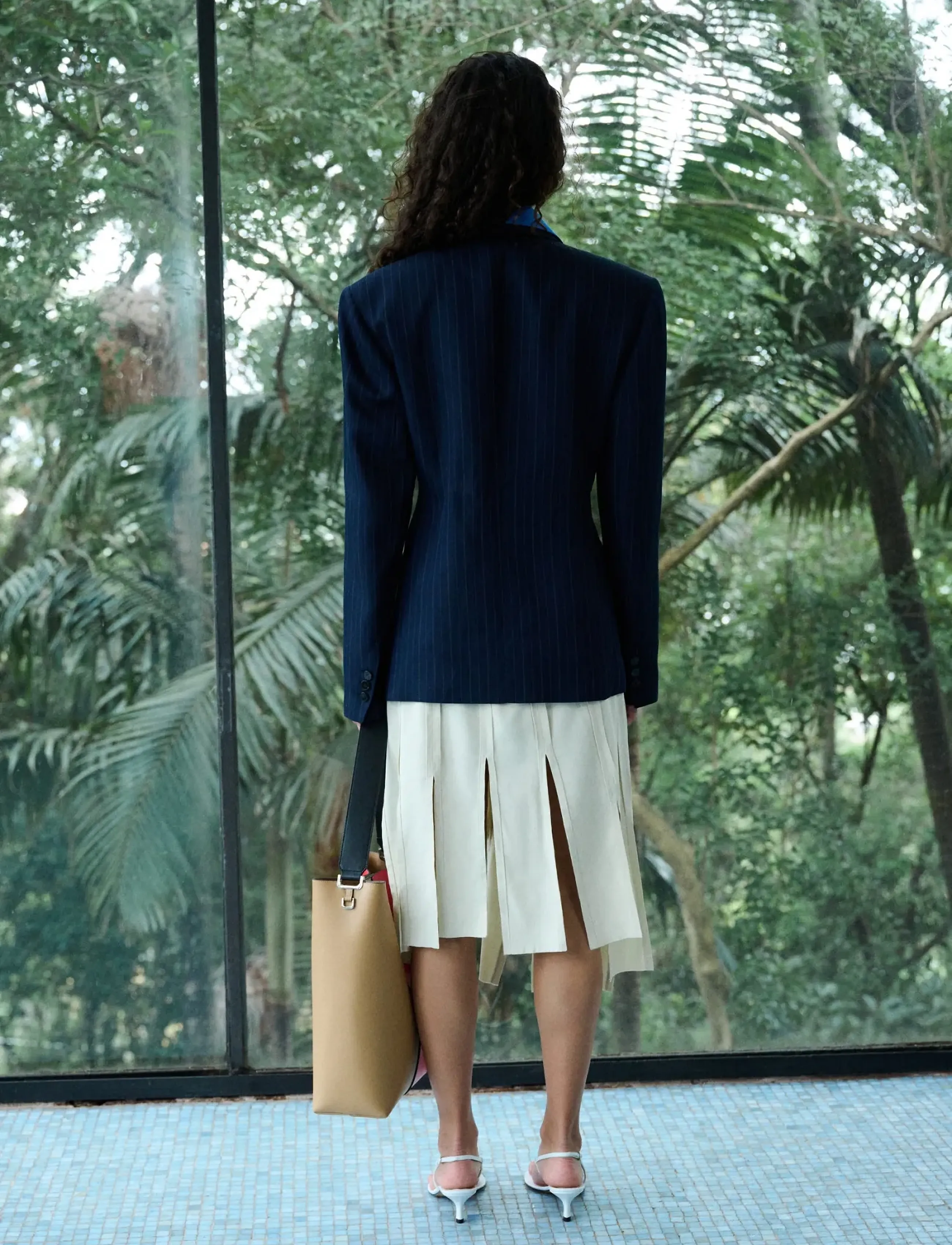 Mango - Midi skirt with pleated asymmetric hem - faltenröcke - lt pastel brown - 2